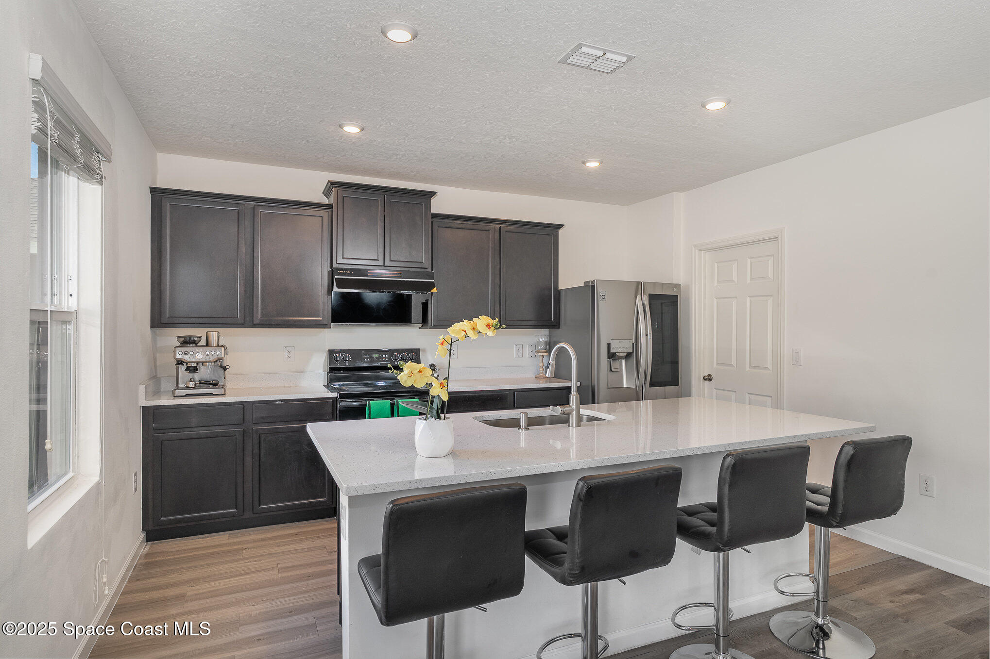 1085 Newton Circle
