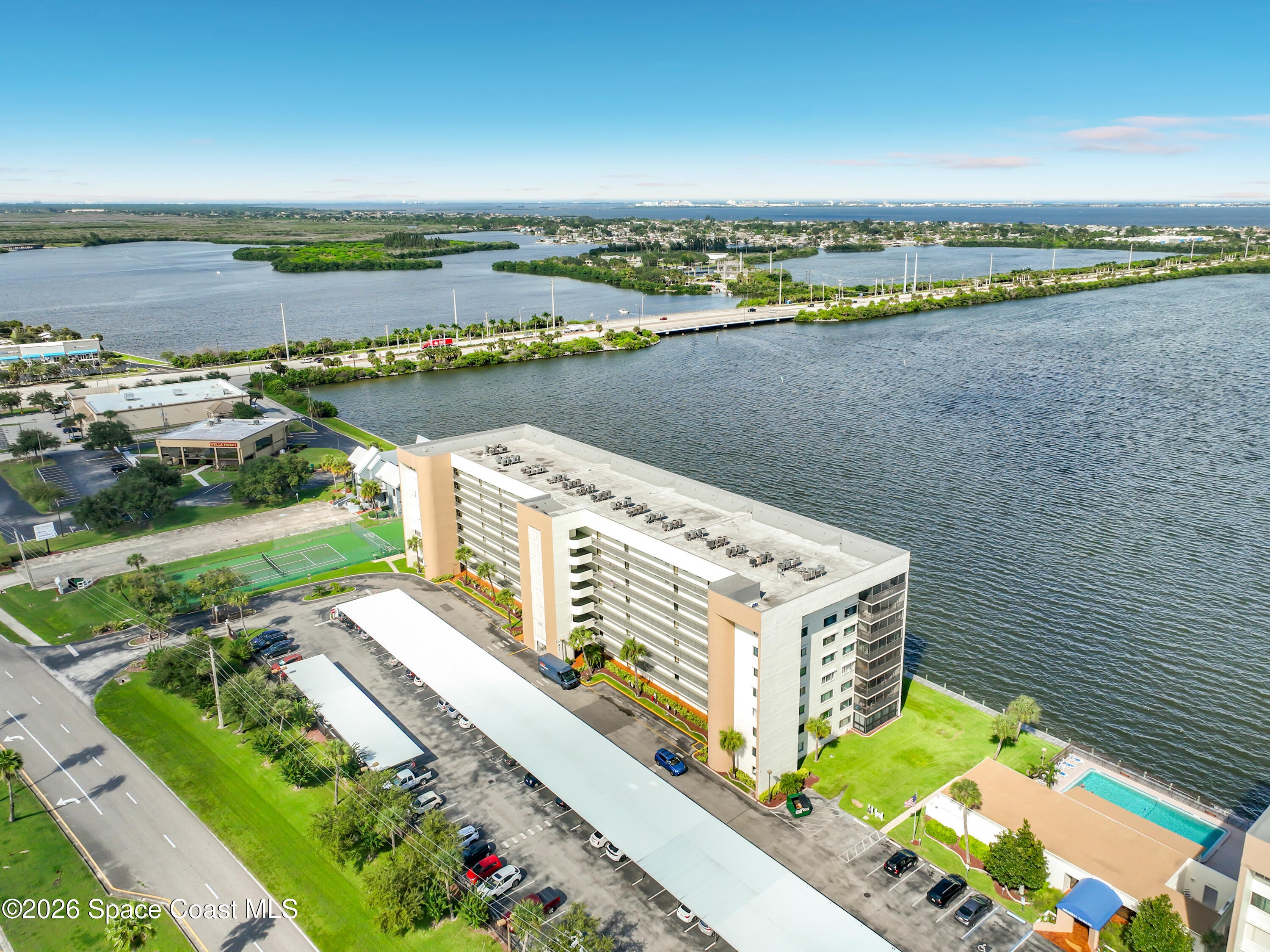 200 S Sykes Creek Parkway A409