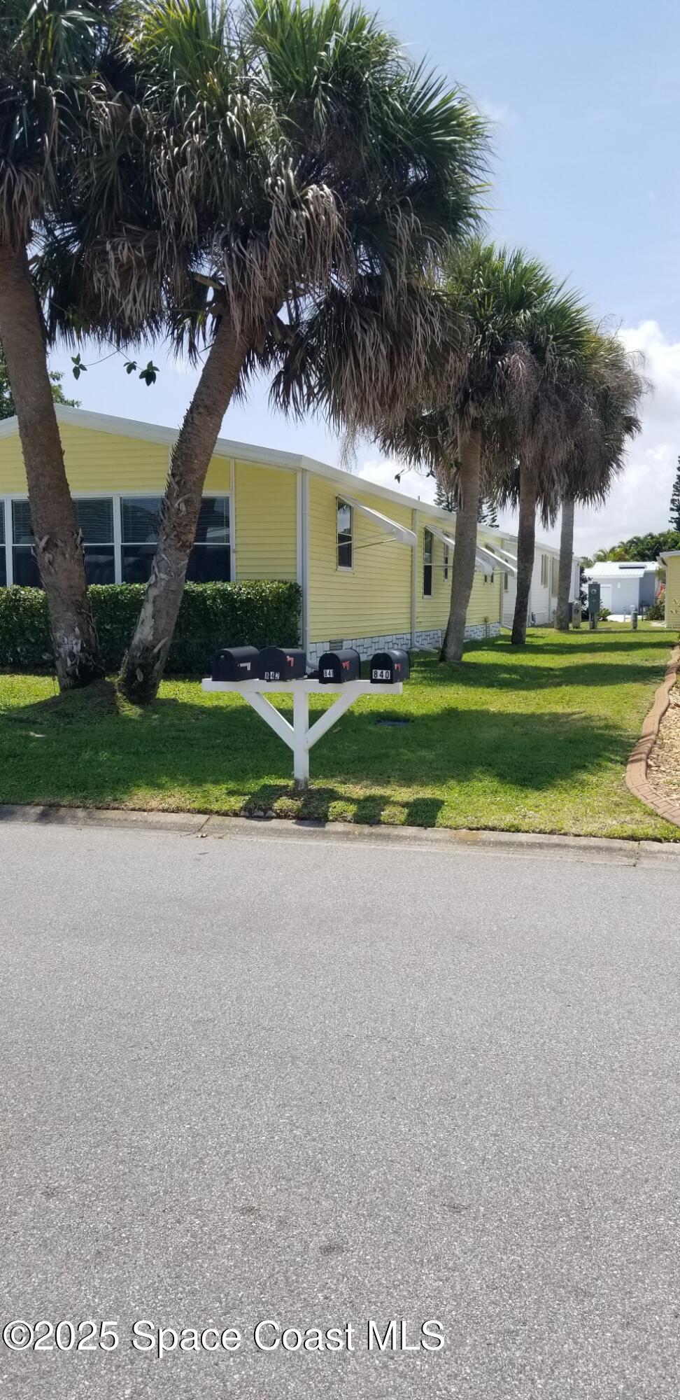 843 Sapodilla Drive