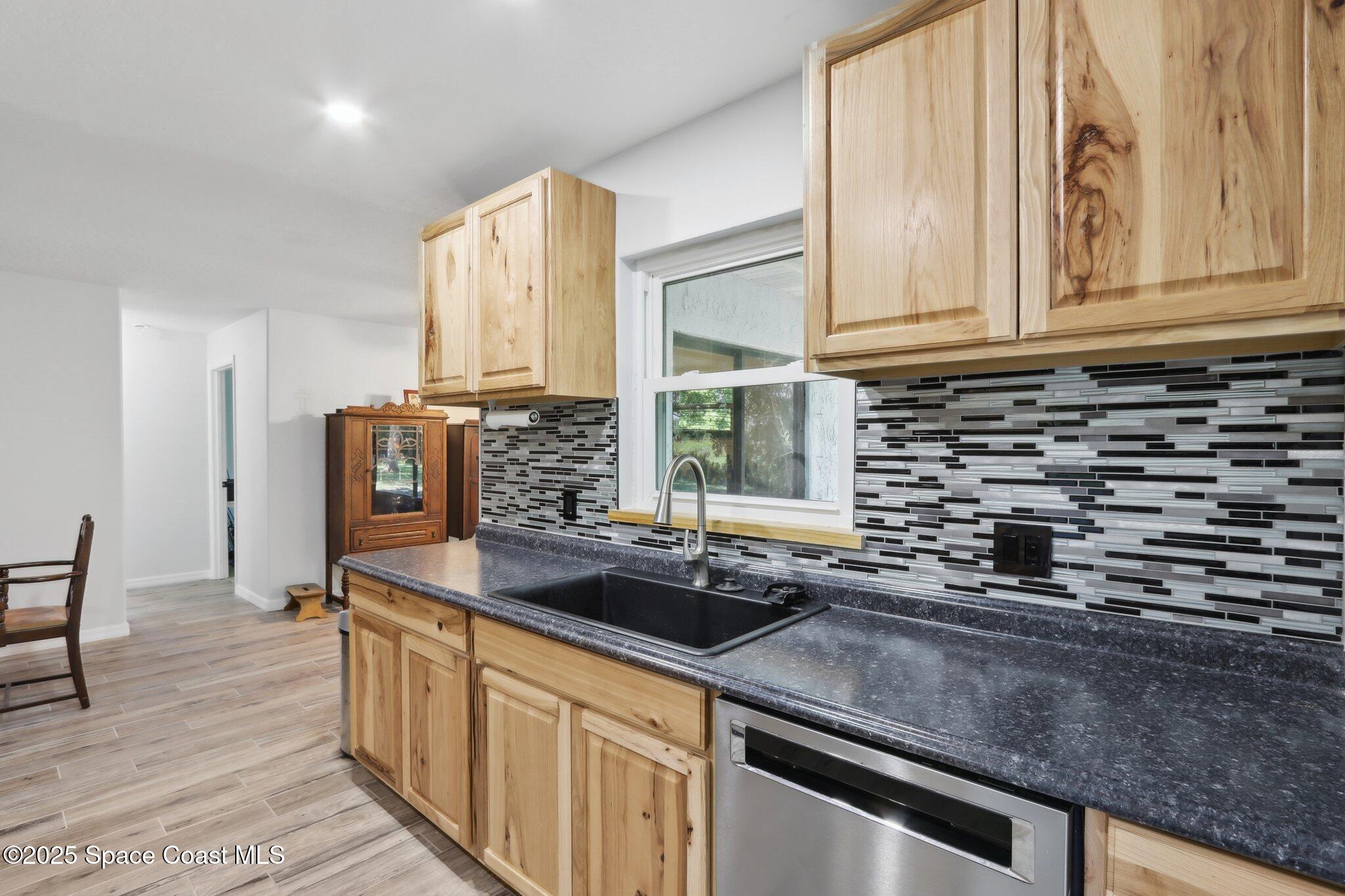 2910 Corbusier Drive