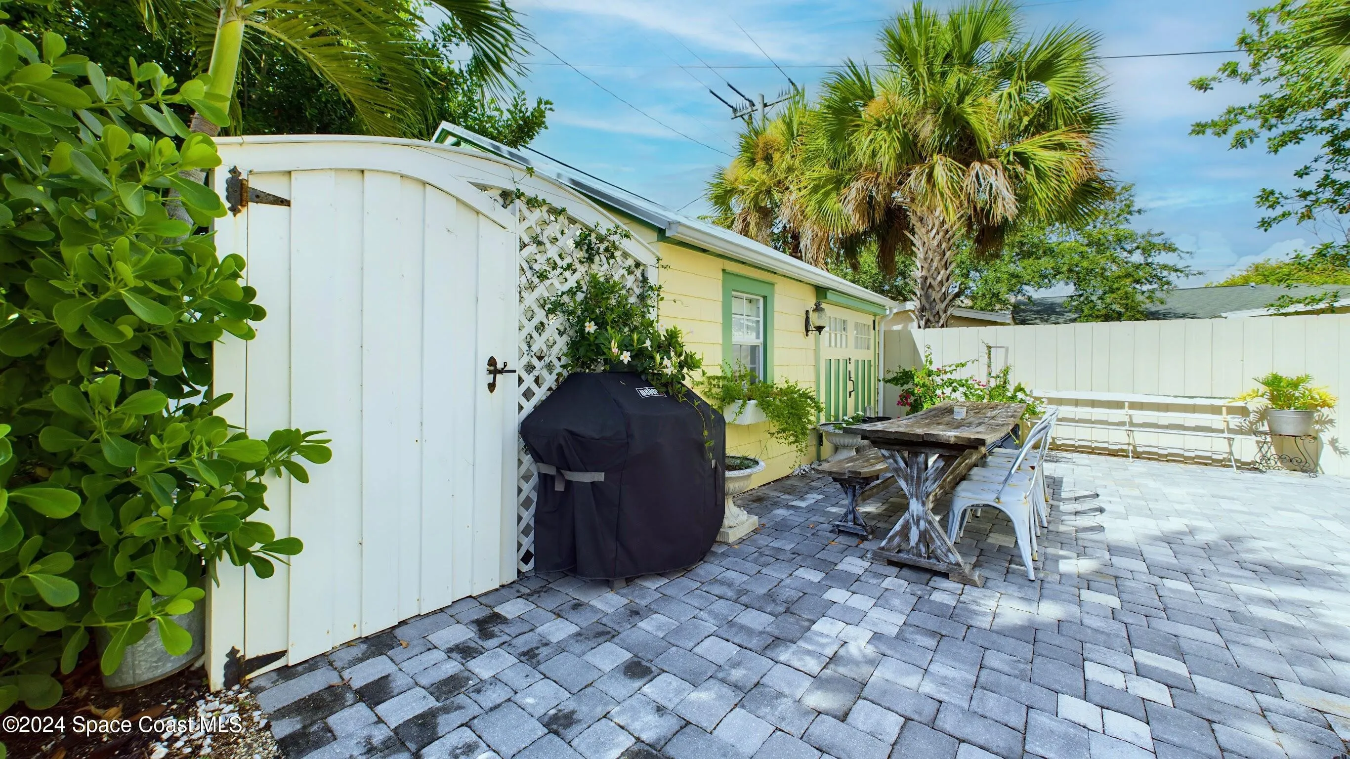Indialantic, Florida 32903, United States, 3 Bedrooms Bedrooms, ,2 BathroomsBathrooms,Residential,Active,36602