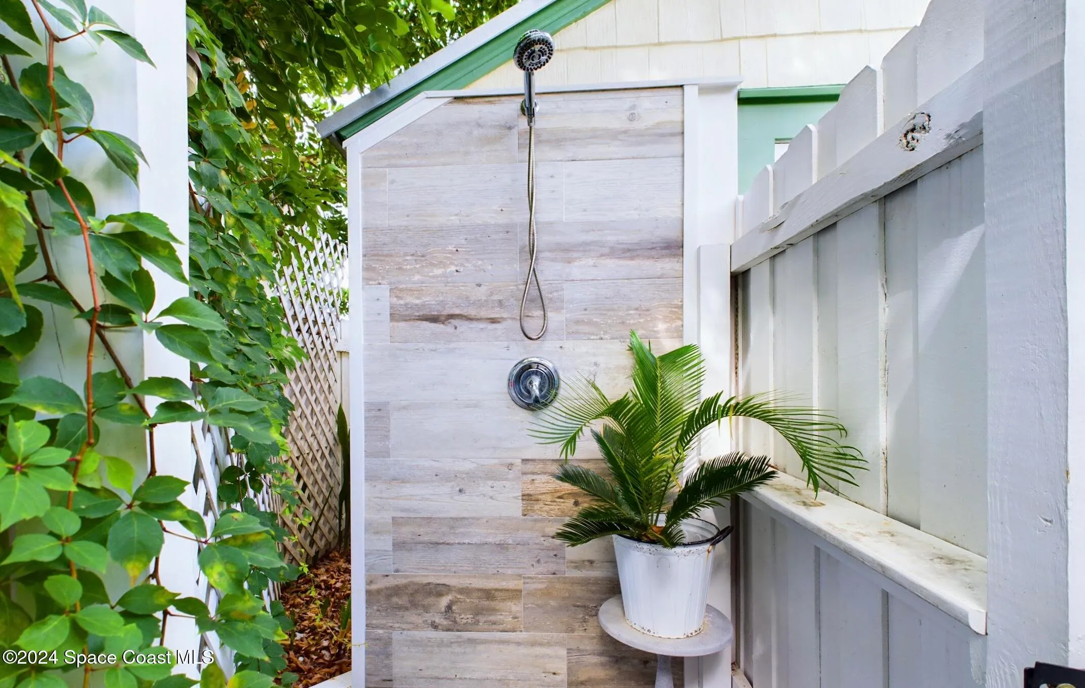 Indialantic, Florida 32903, United States, 3 Bedrooms Bedrooms, ,2 BathroomsBathrooms,Residential,Active,36602