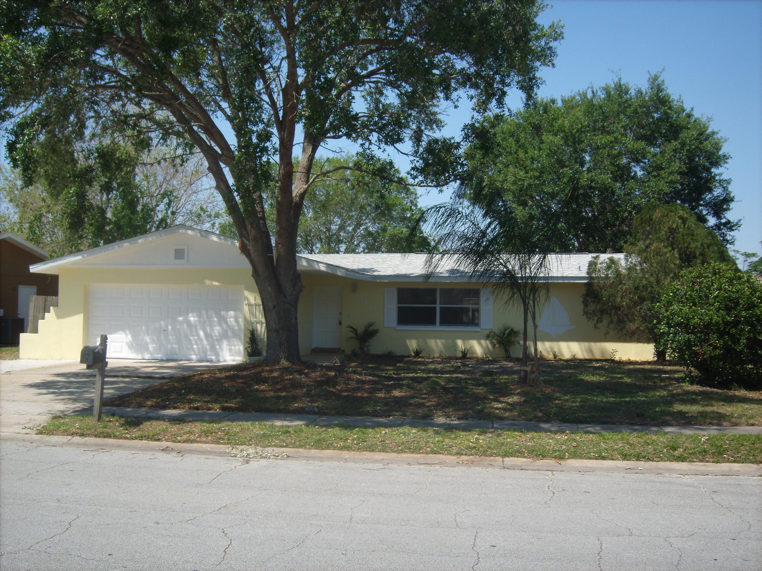 Photo 1 of 37 — 1317 Huntington Lane, Rockledge, FL 32955