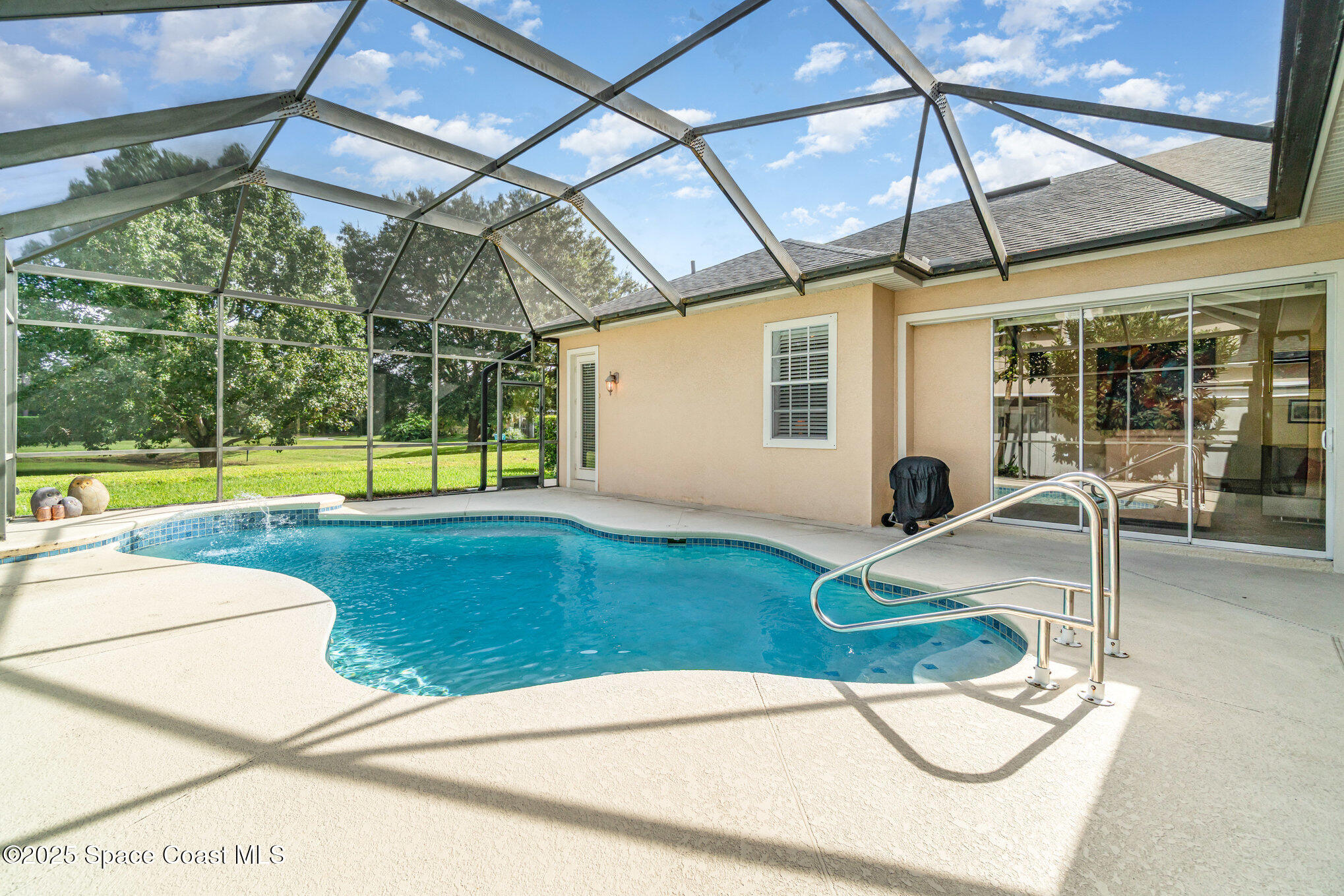 9589 Pine Lily Street