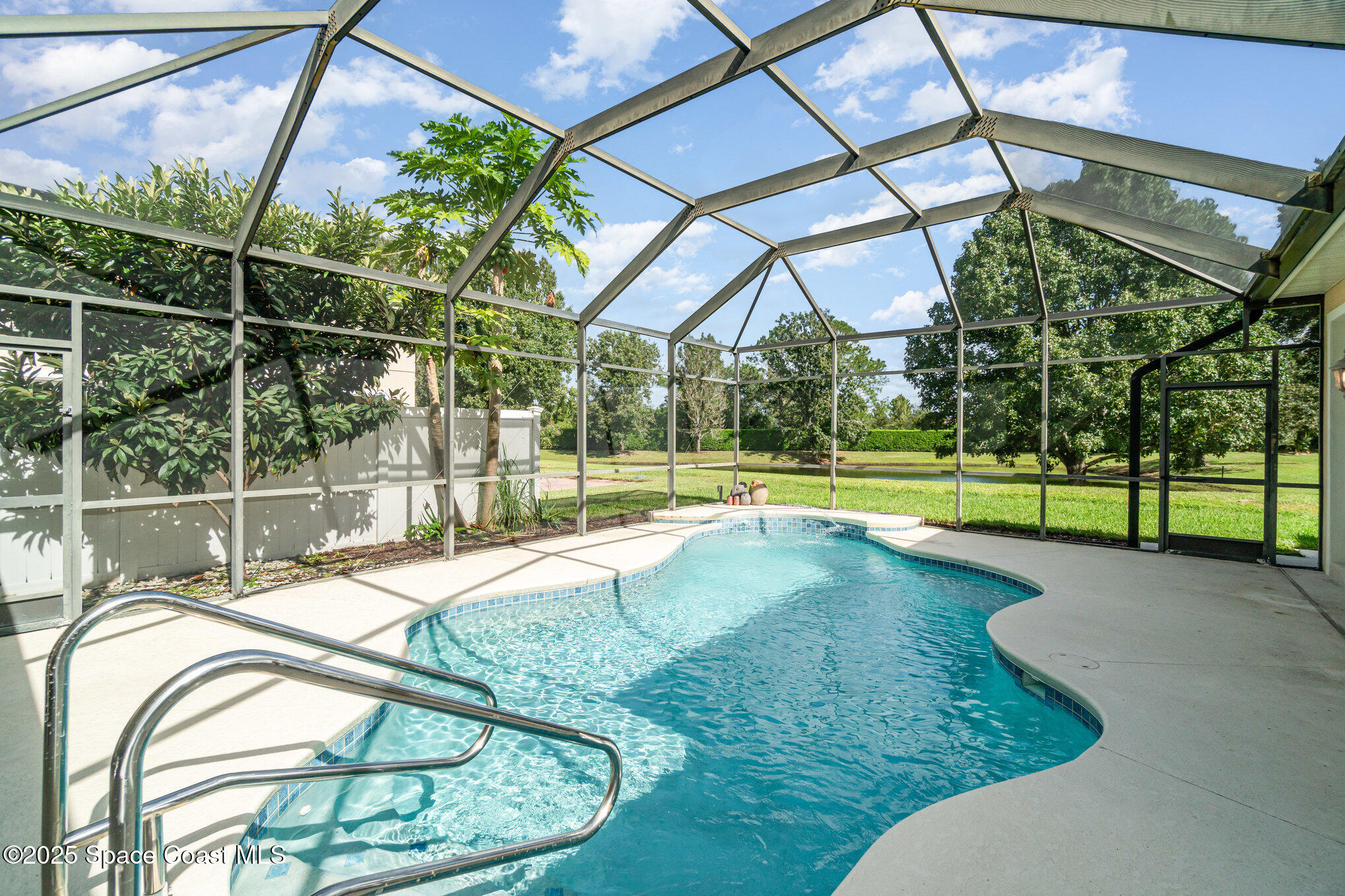 9589 Pine Lily Street