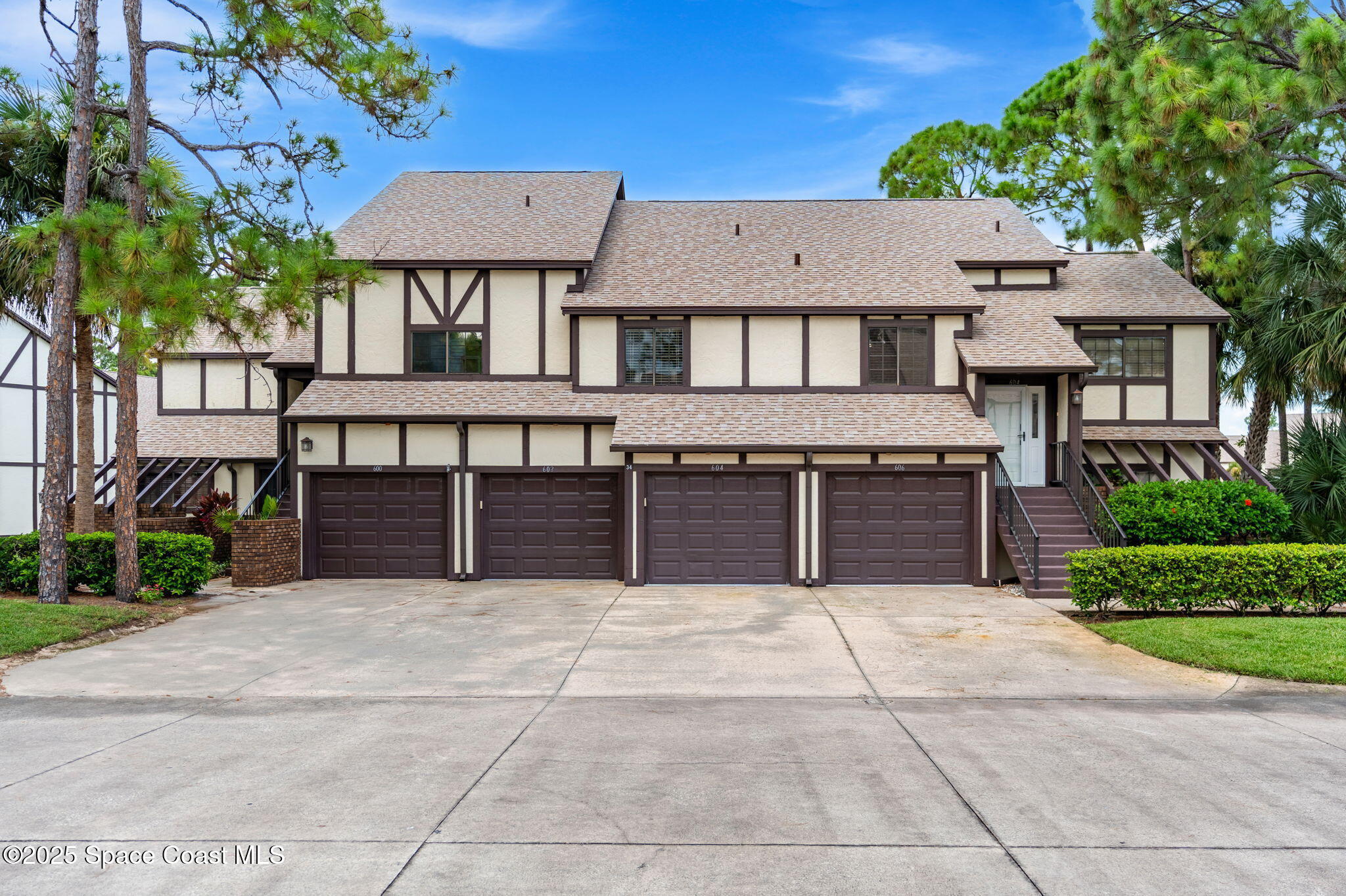604 Greenwood Manor Circle 34-B