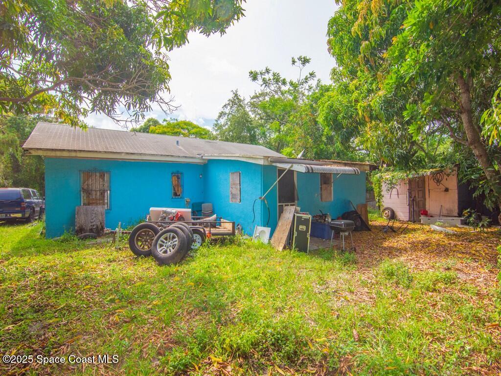308 N 18th Court