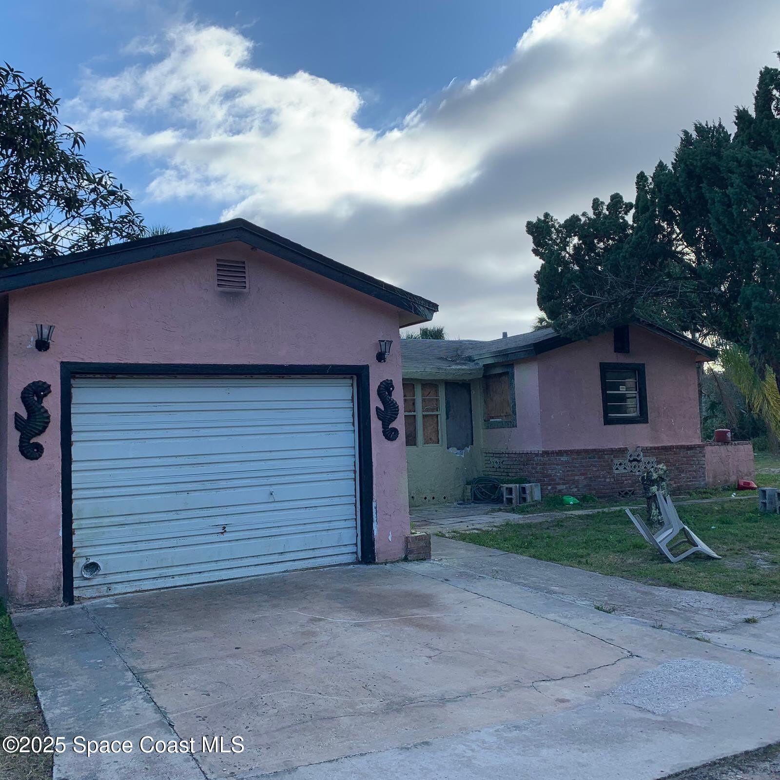 811 Calloway Lane