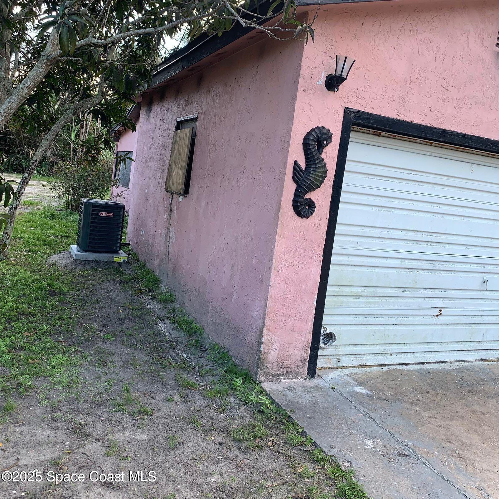 811 Calloway Lane