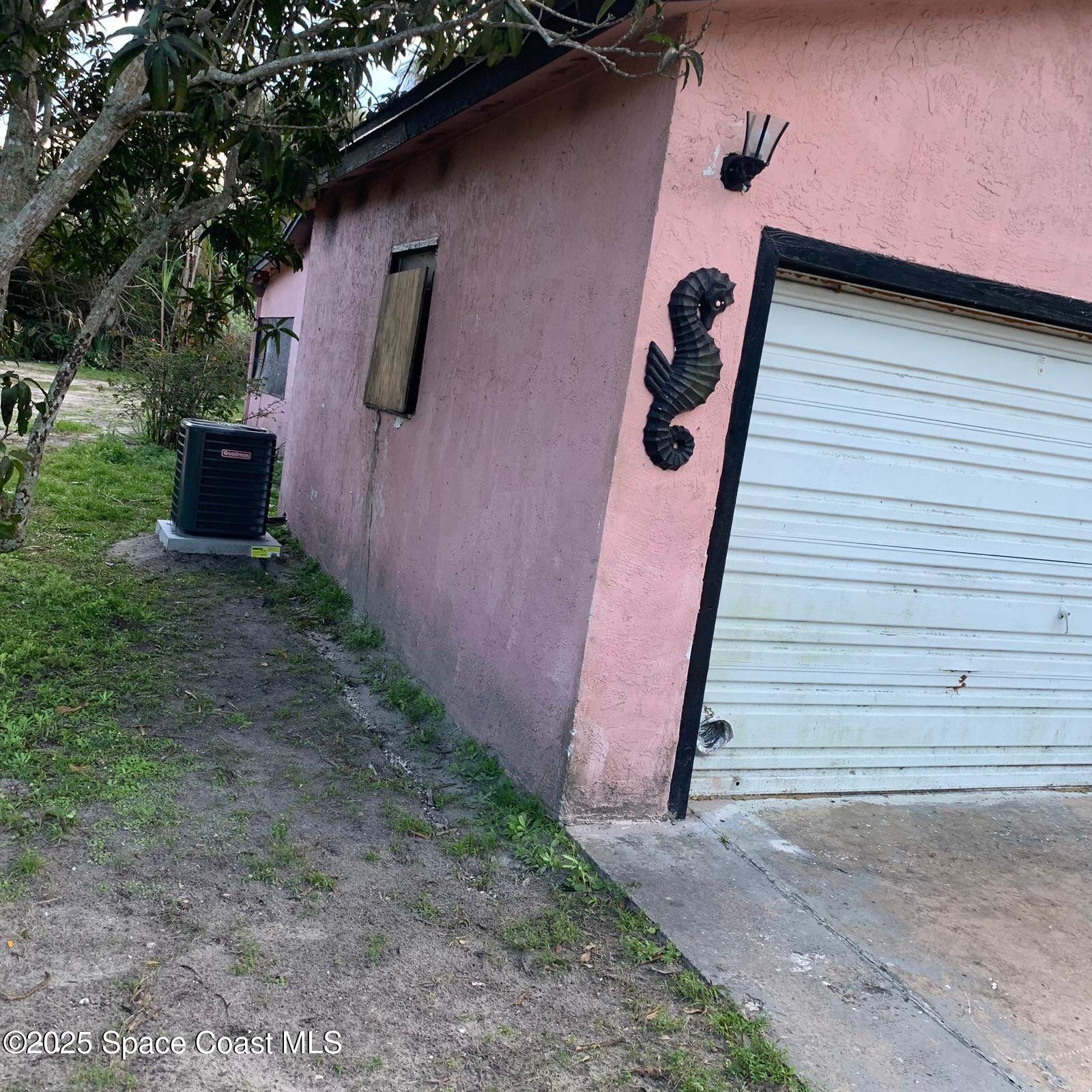811 Calloway Lane