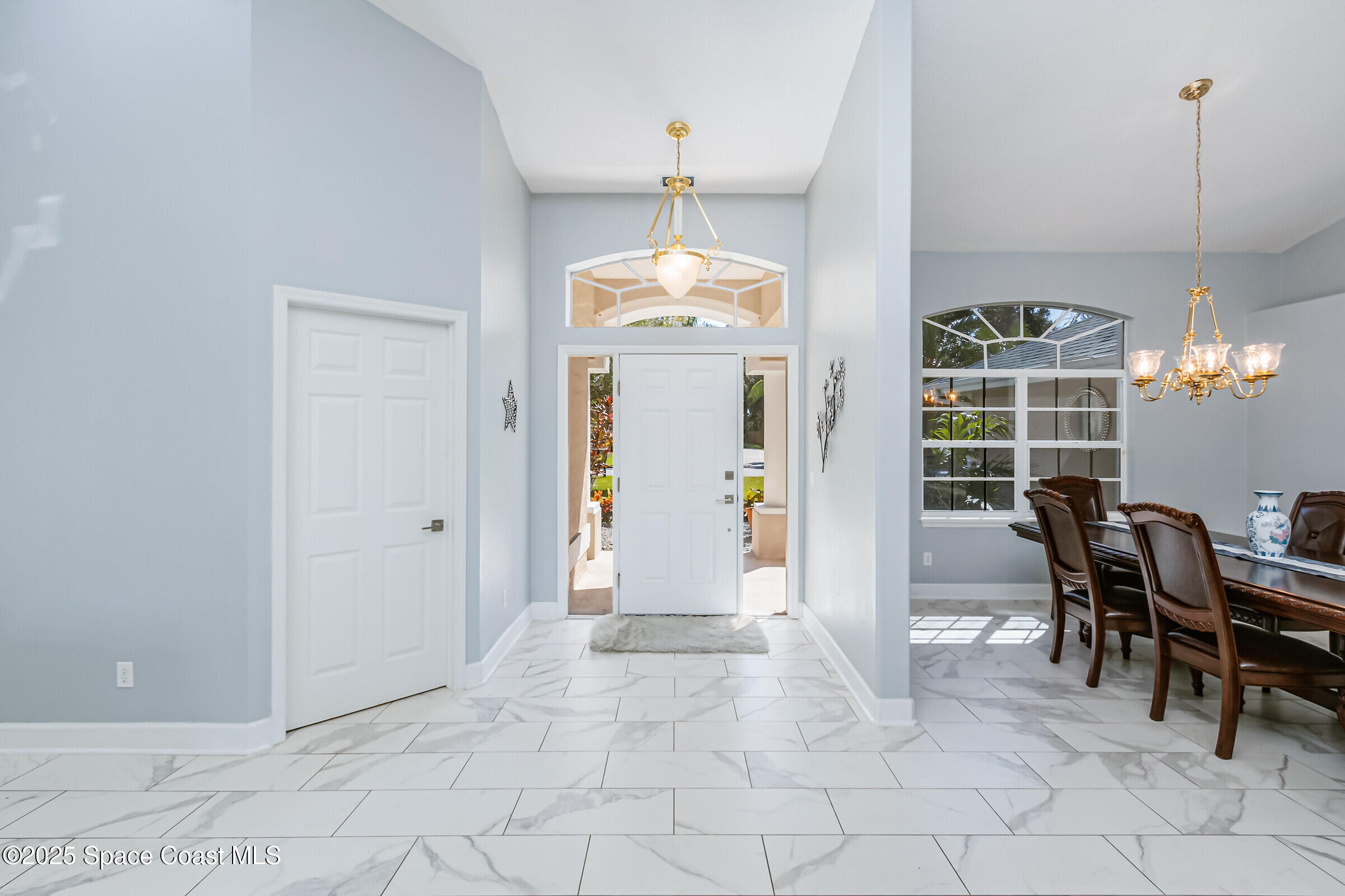 3879 Peacock Drive