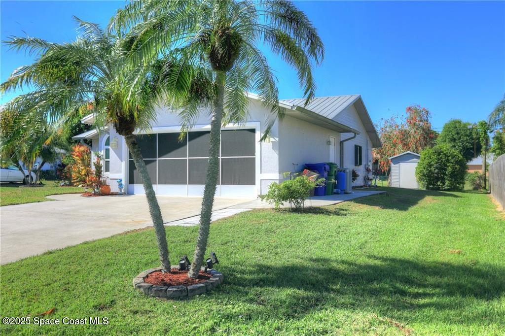 1141 Persian Lane