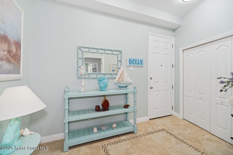 601 N Miramar Avenue 314