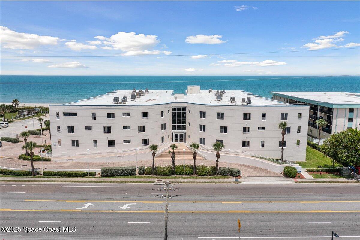 601 N Miramar Avenue 314
