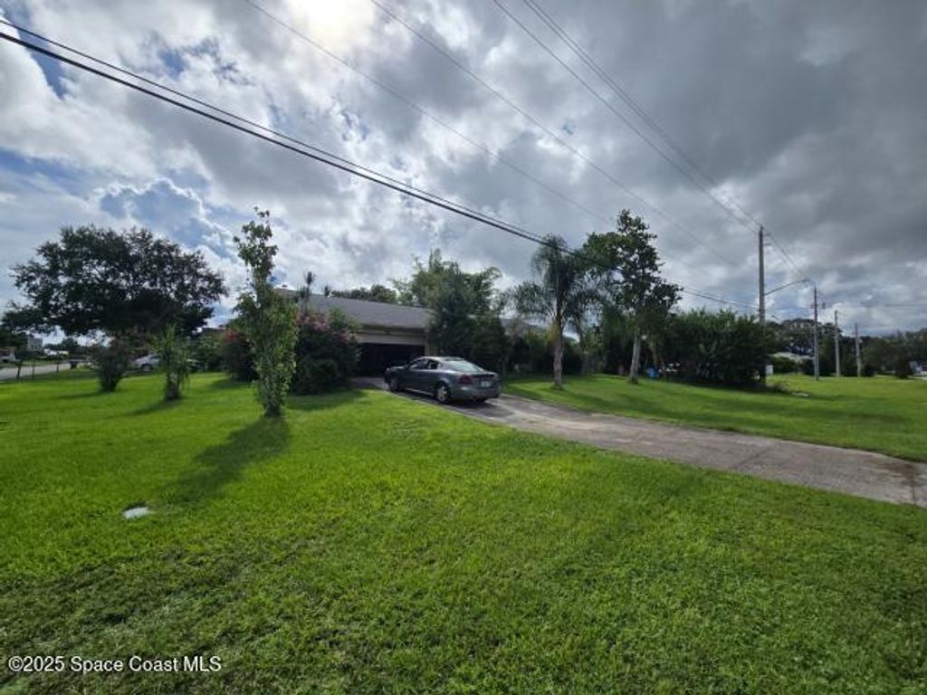 Photo of 1195 Emerson Drive NE, Palm Bay, FL 32907 (MLS # 1057798)