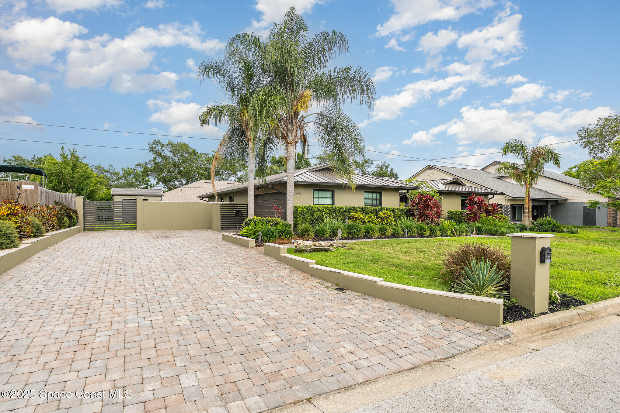 3204 Nottingham Lane