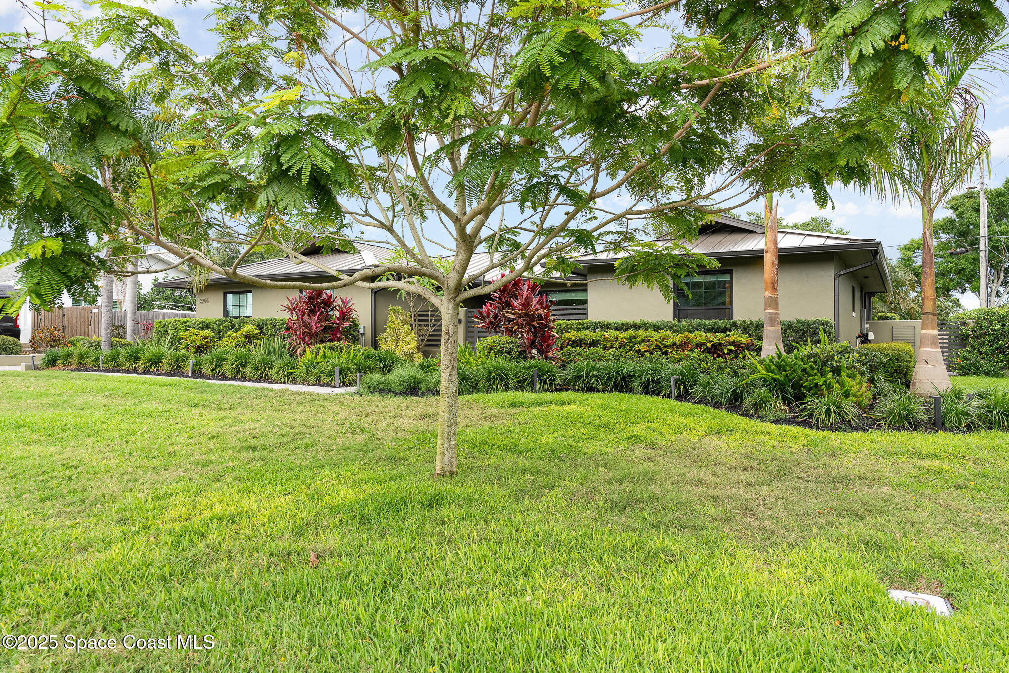 3204 Nottingham Lane