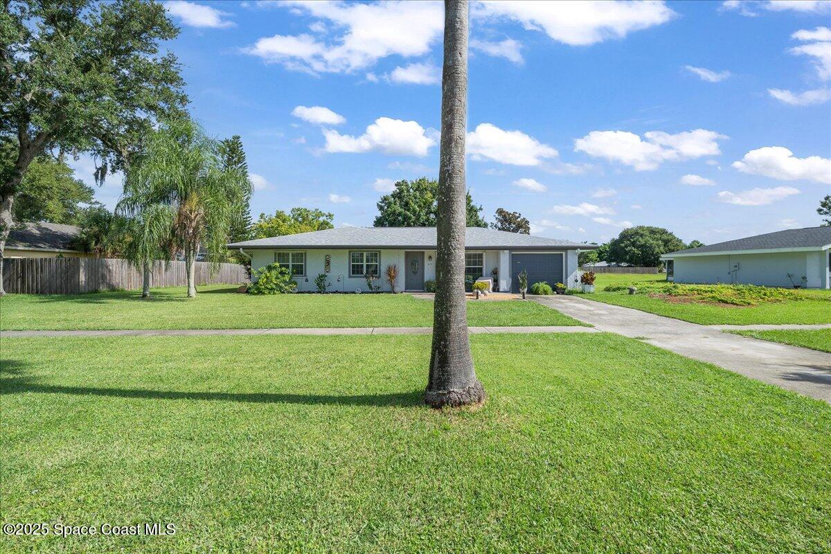 859 Riviera Drive NE