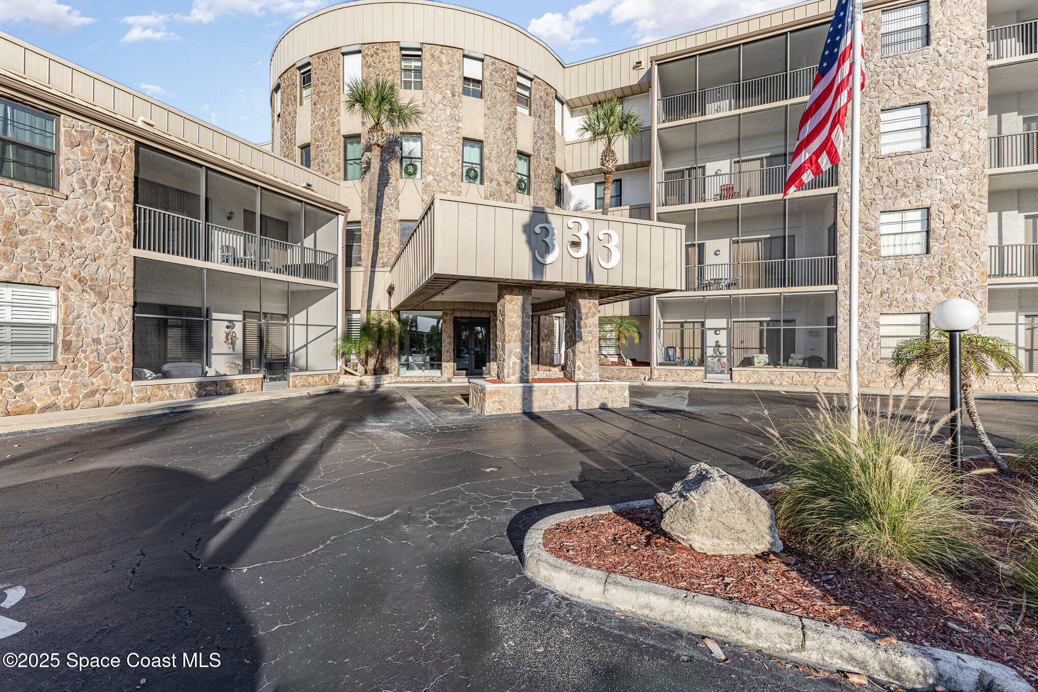 333 N Atlantic Avenue 305