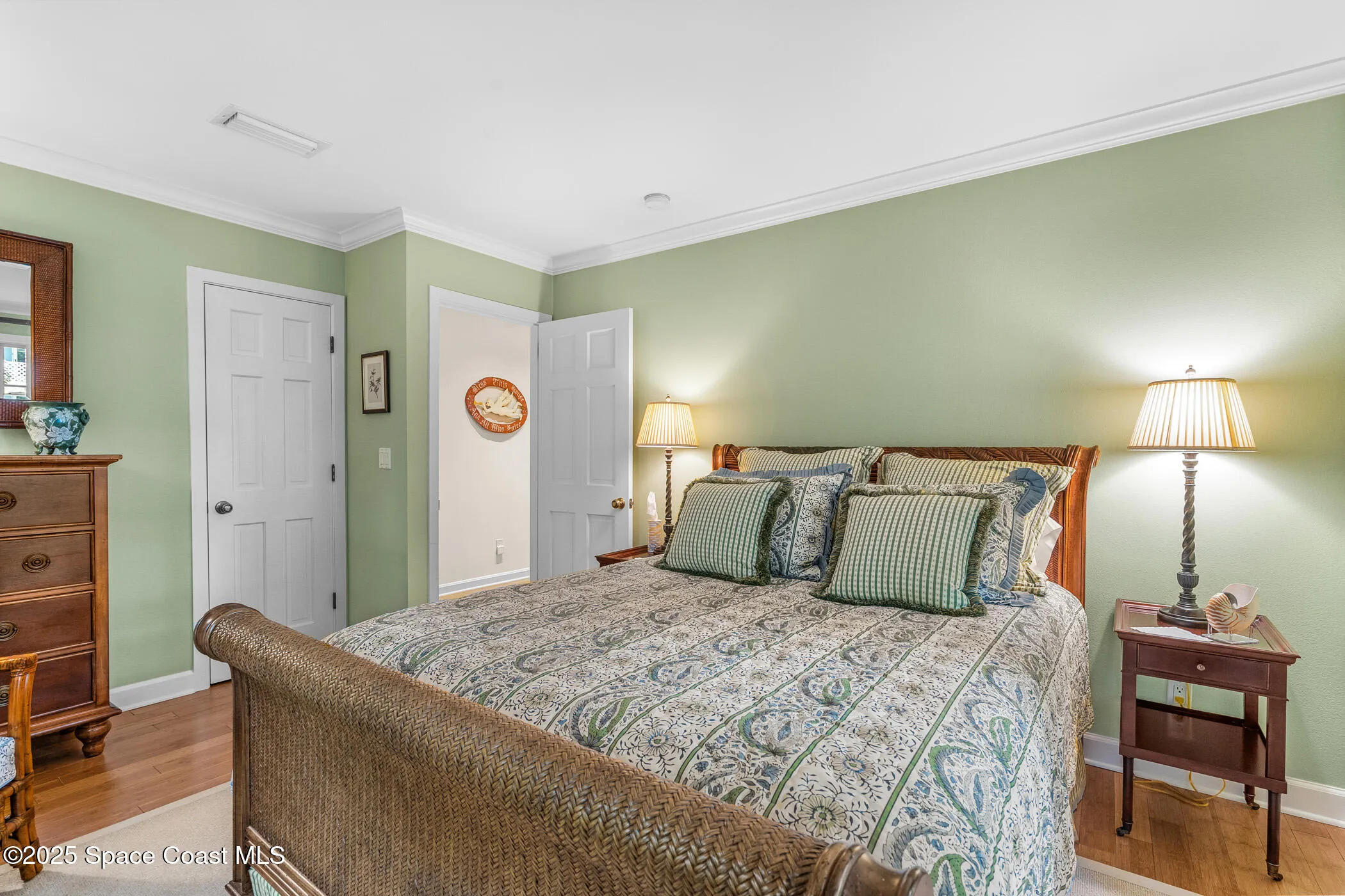 Vero Beach, Florida 32963, United States, 5 Bedrooms Bedrooms, ,6 BathroomsBathrooms,Residential,Active,18516