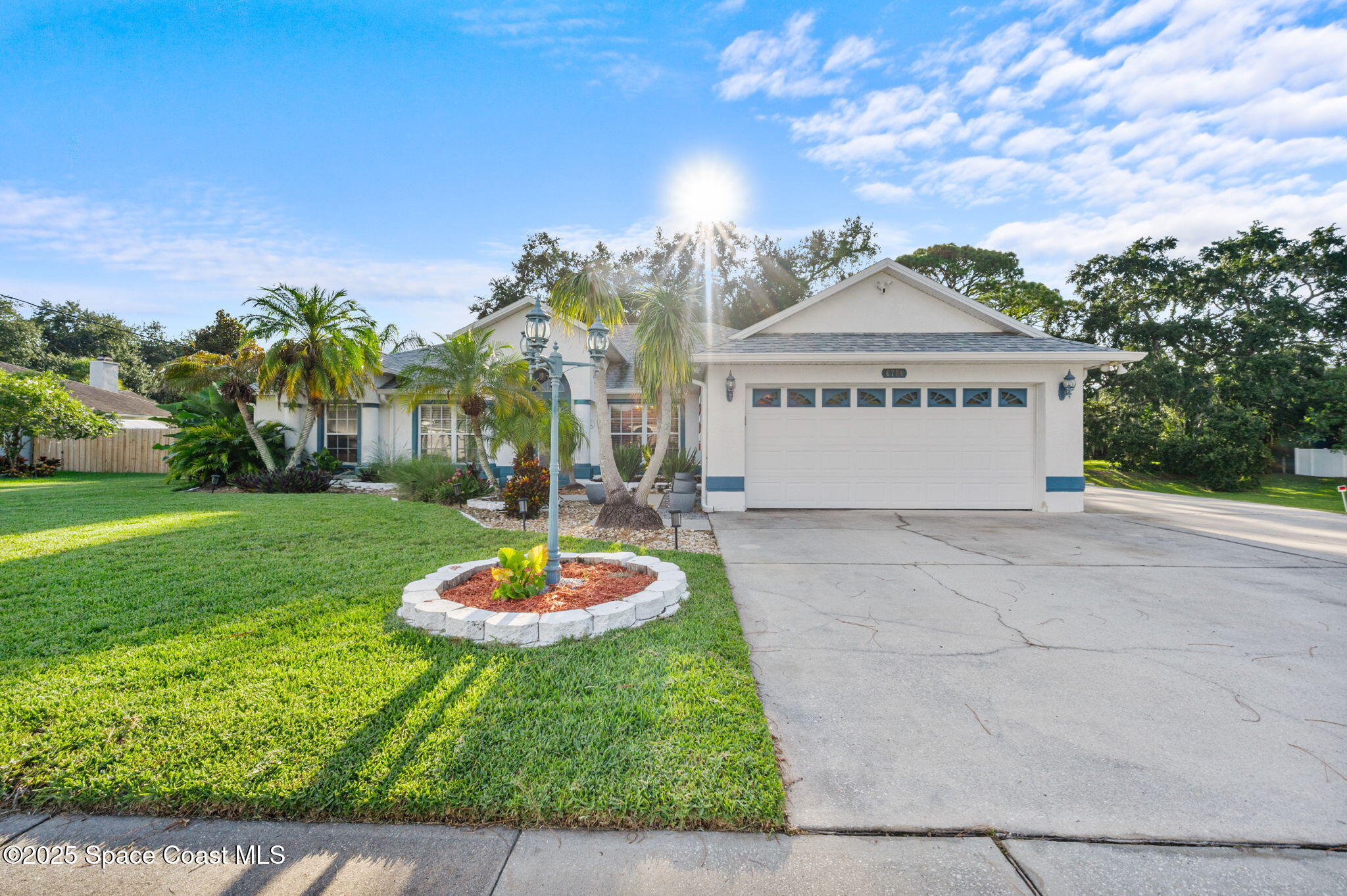 6784 Opal Avenue
