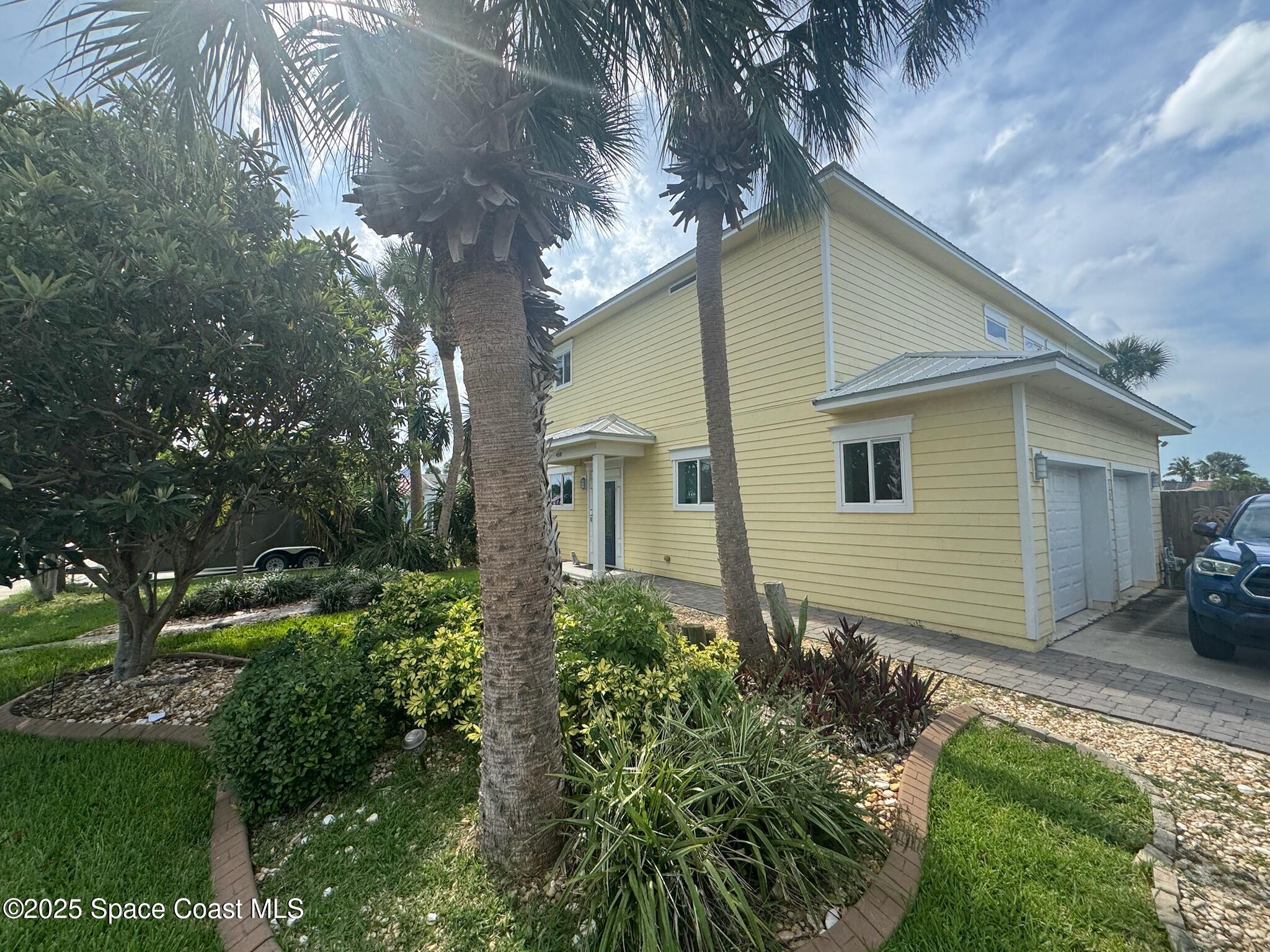 450 Riverside Avenue