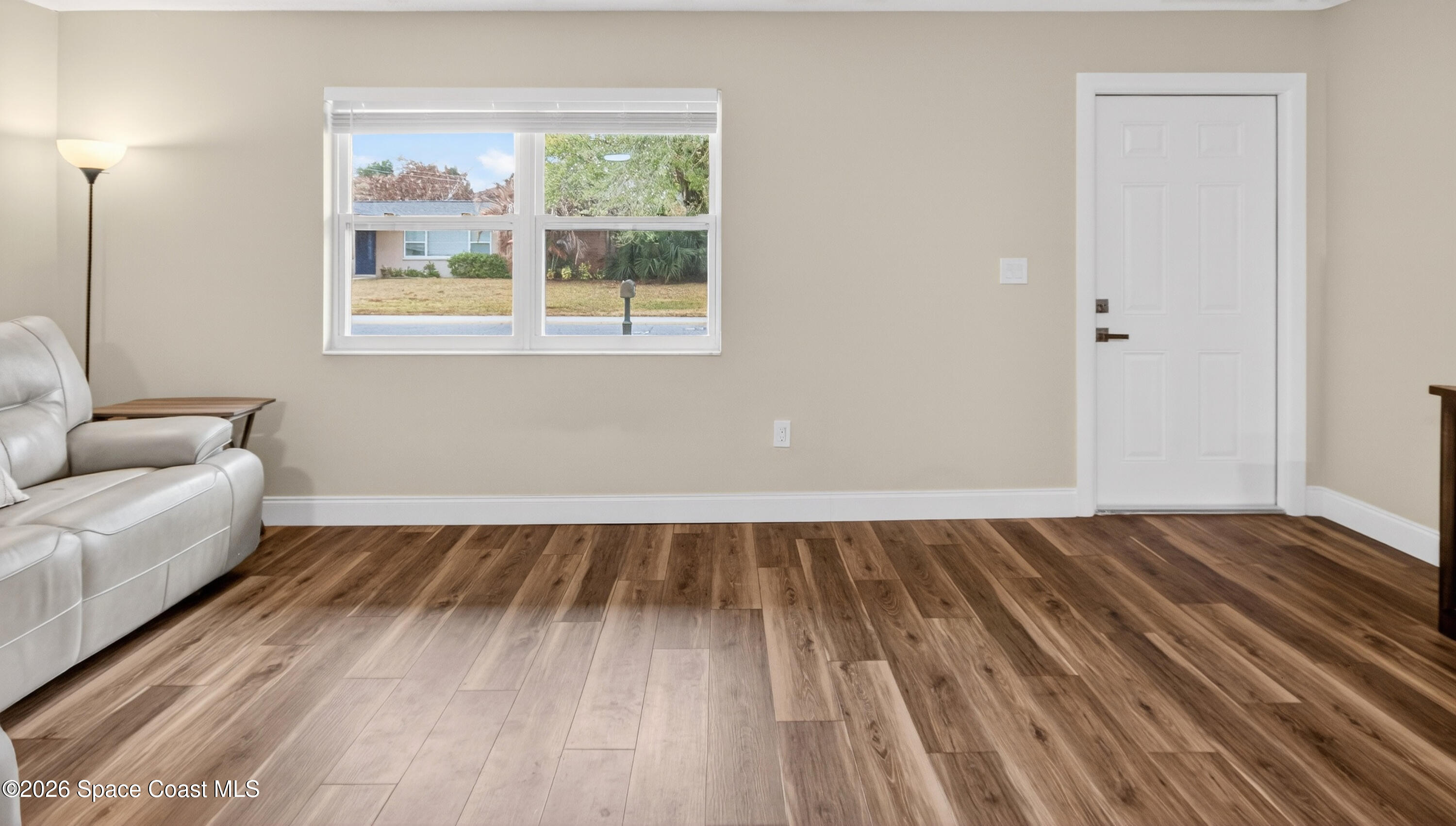 515 Banana Boulevard