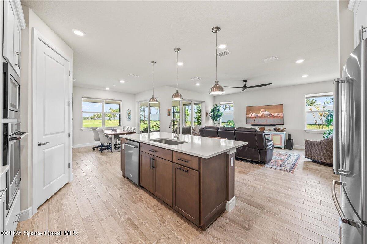 2902 Tidepool Place