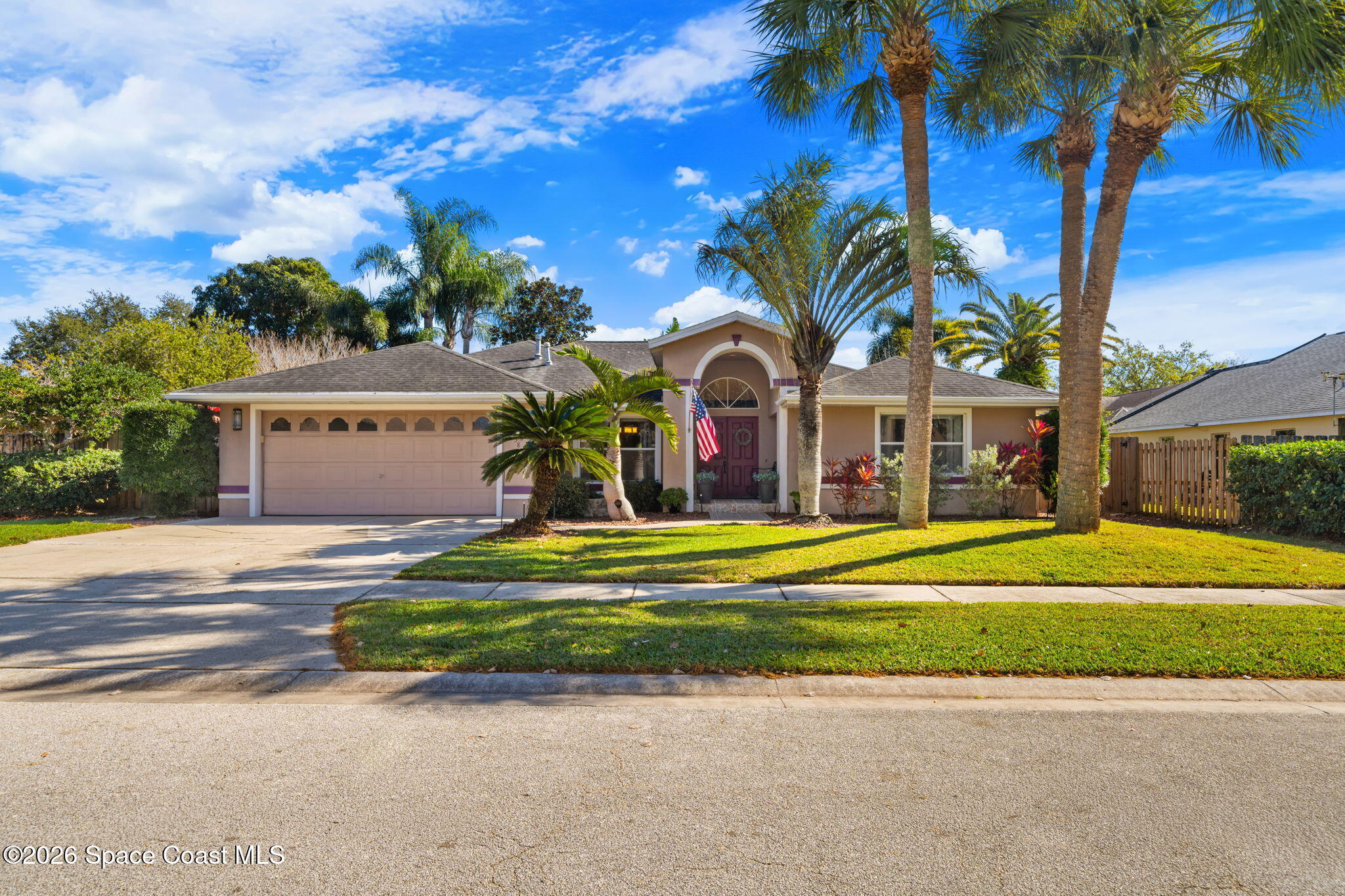 938 Pelican Lane