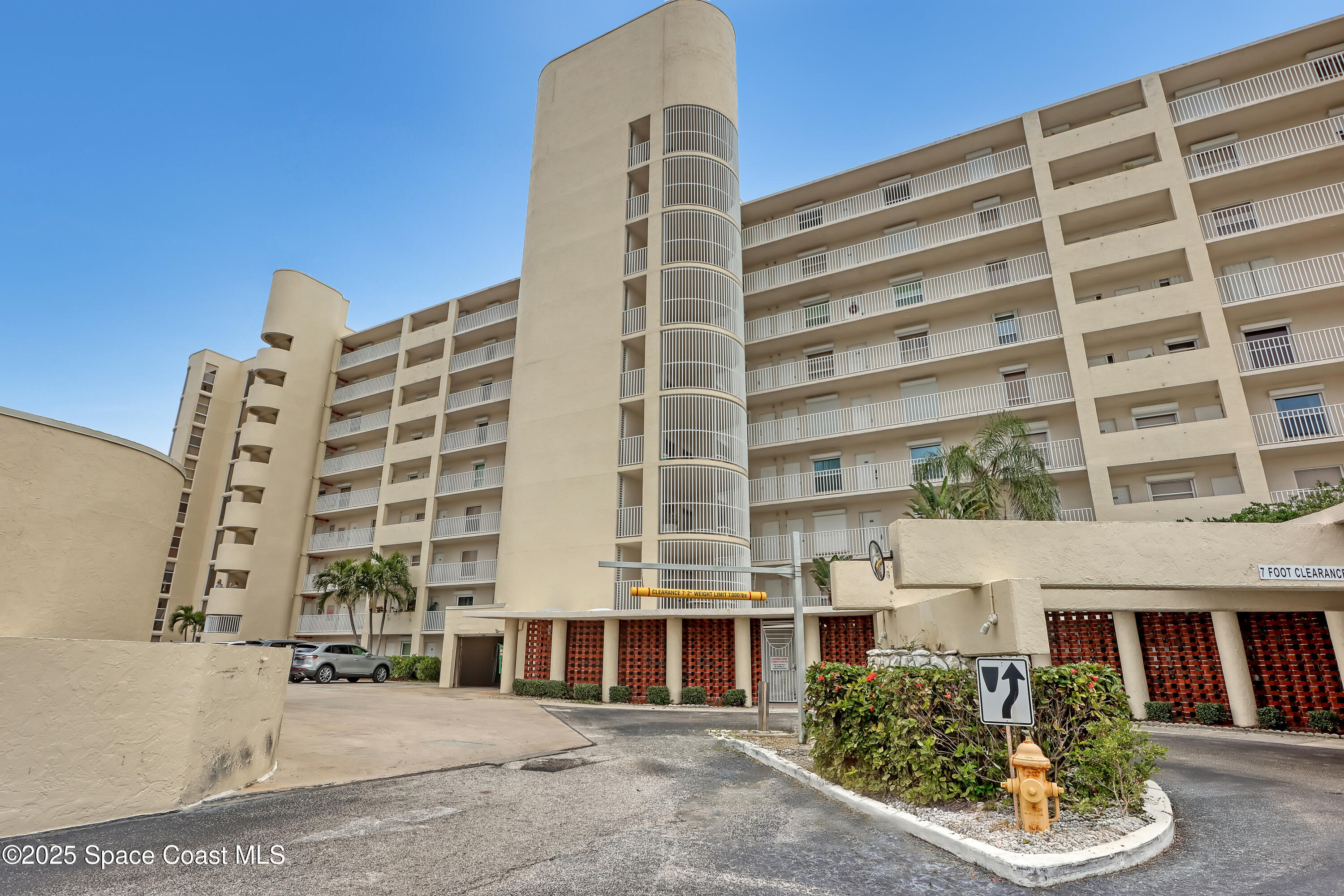 2225 Highway A1a Highway 302