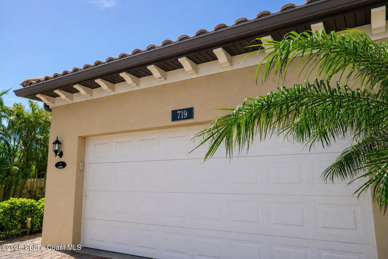 719 Lanai Circle