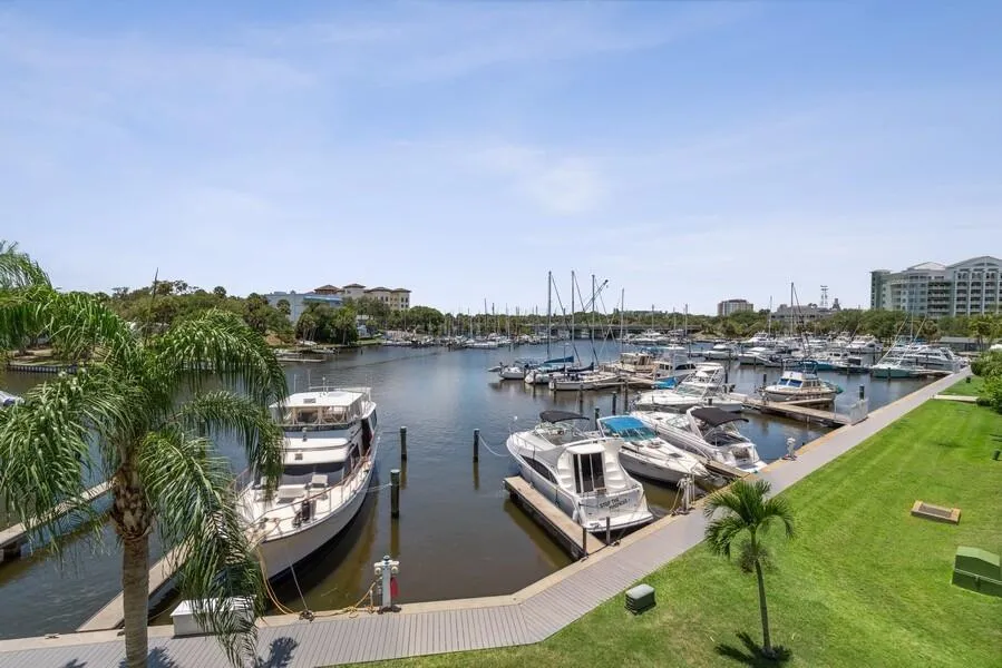 Melbourne, Florida 32901, United States, 3 Bedrooms Bedrooms, ,3 BathroomsBathrooms,Residential,Active,257006