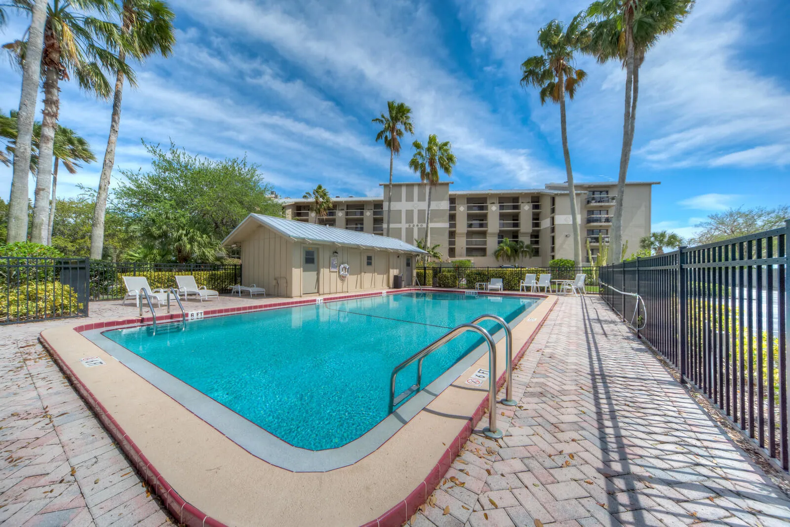 Melbourne, Florida 32901, United States, 3 Bedrooms Bedrooms, ,3 BathroomsBathrooms,Residential,Active,257006