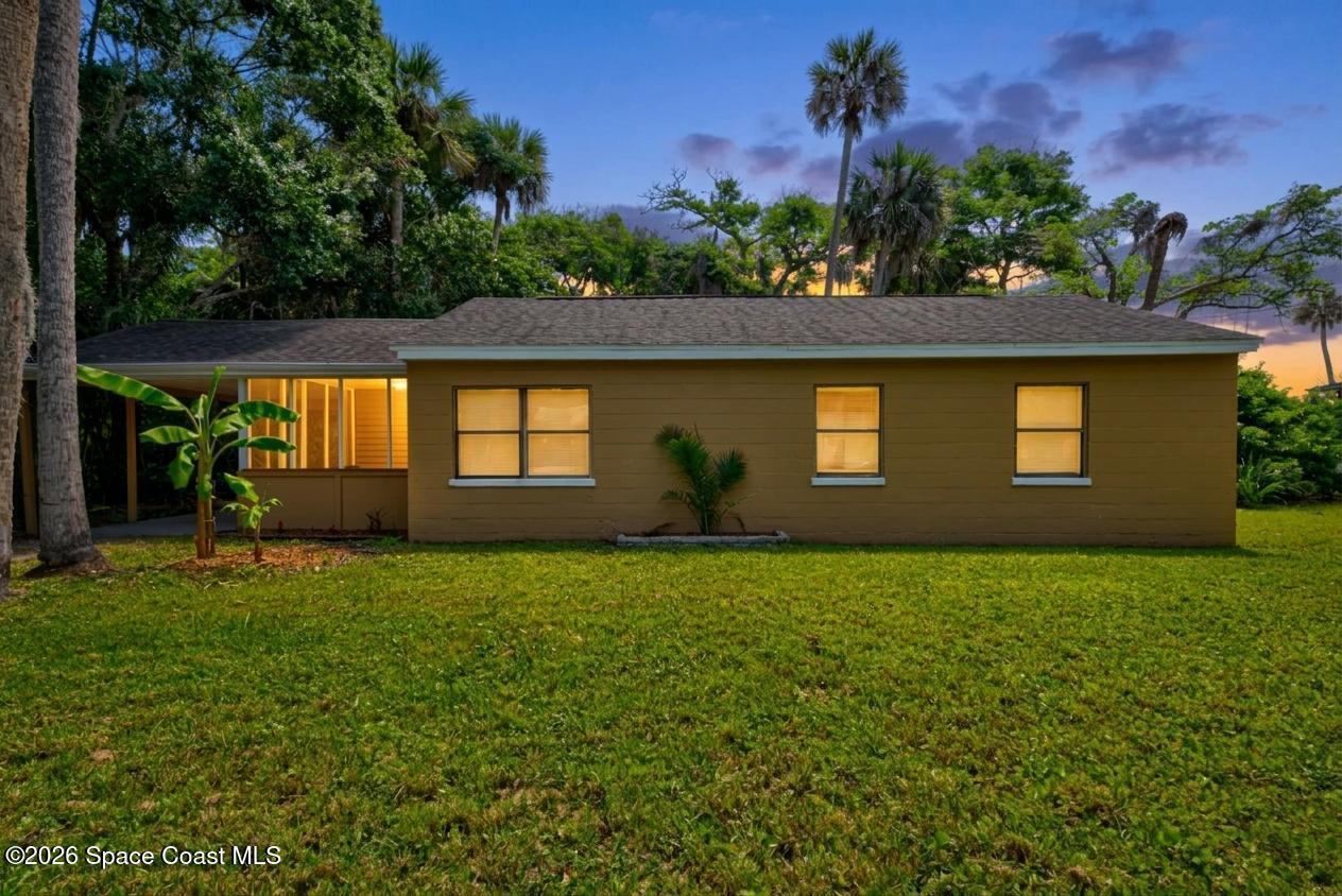 212 Plumosa Drive