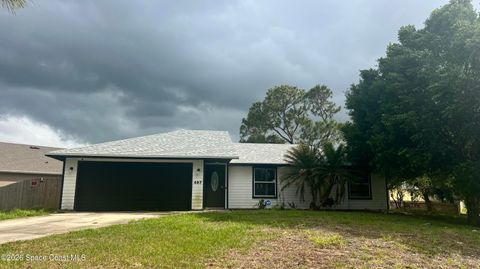 Photo of 497 Melrose Lane, Sebastian, FL 32958 (MLS # 1075281)