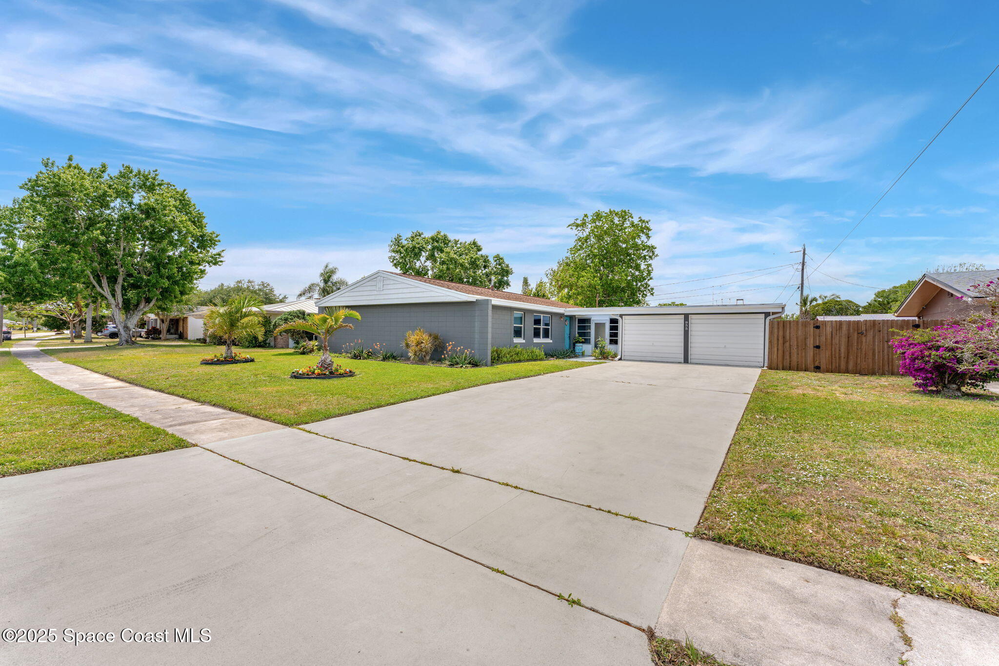 955 Brewster Lane