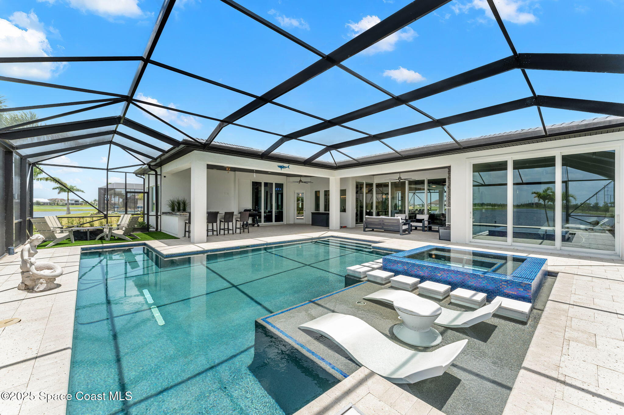 3768 Lake Adelaide Place