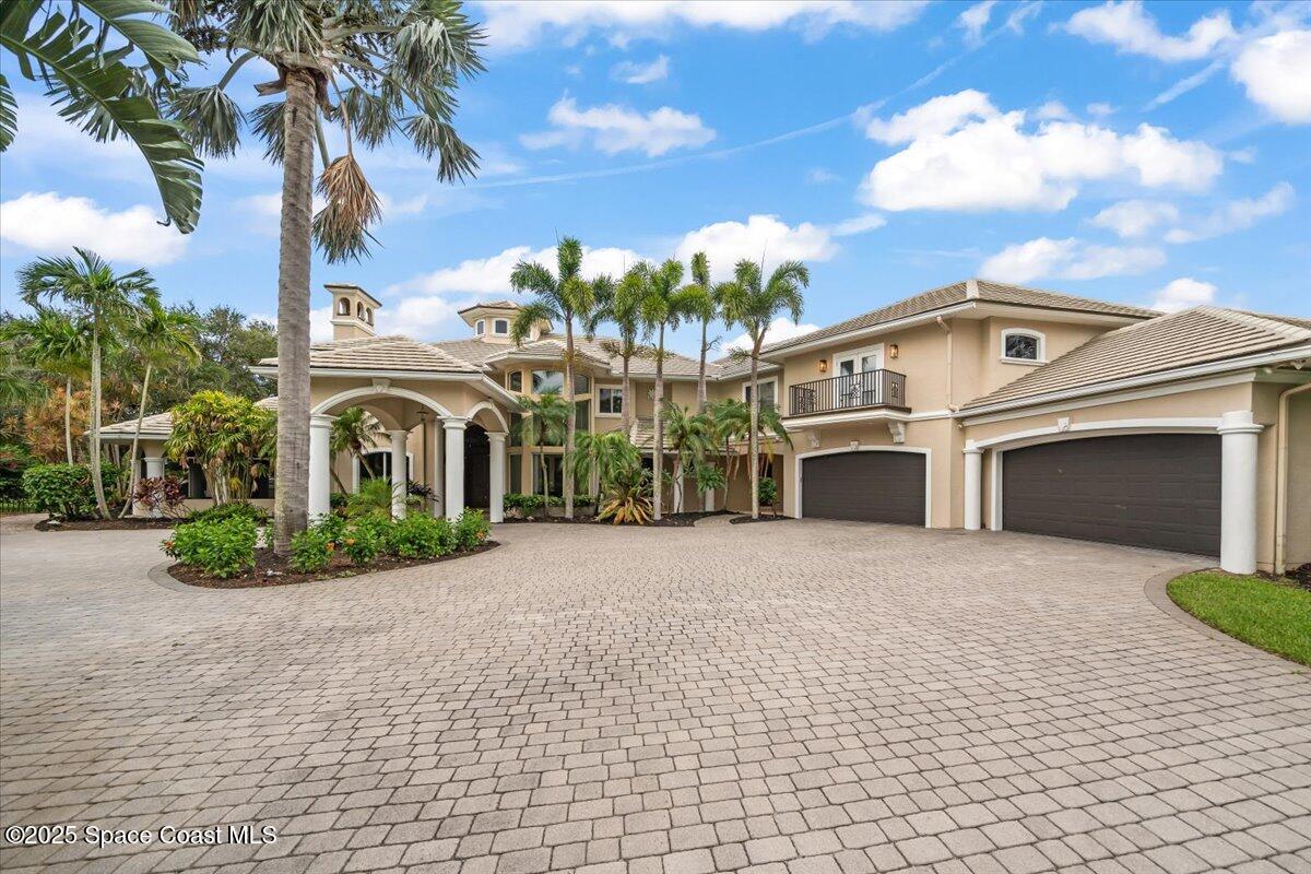 154 Lansing Island Drive