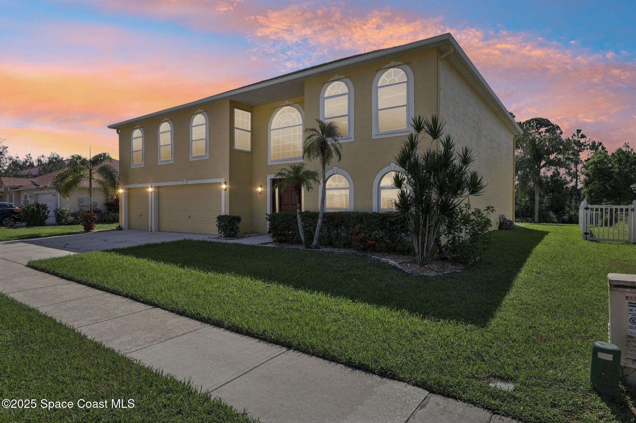 1551 La Maderia Drive