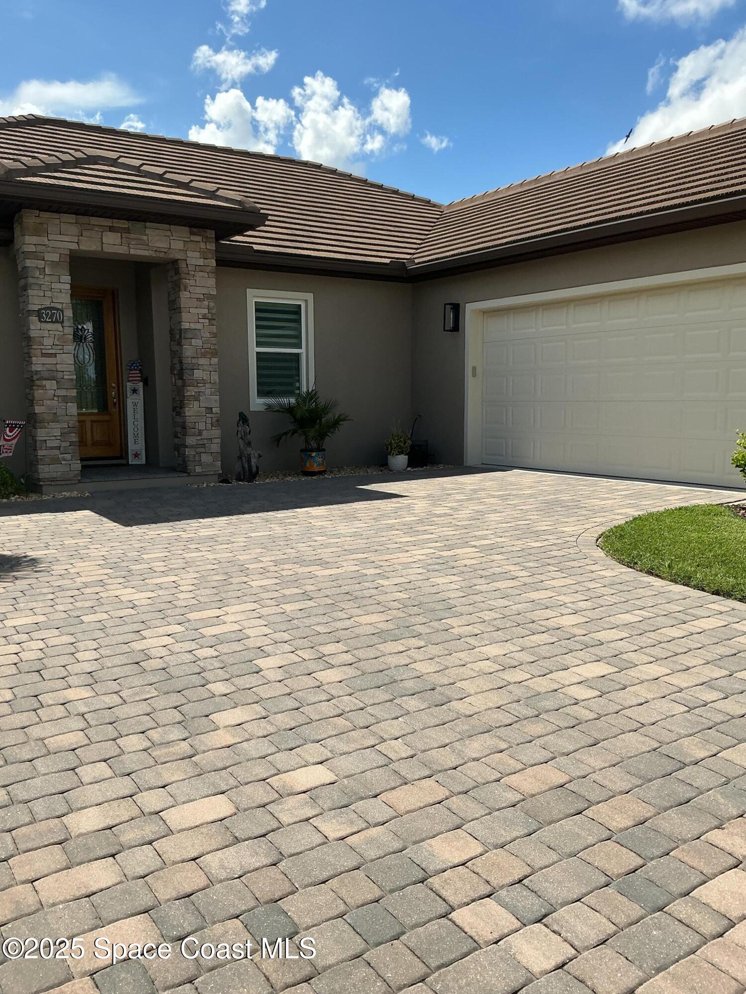 3270 Quantum Place