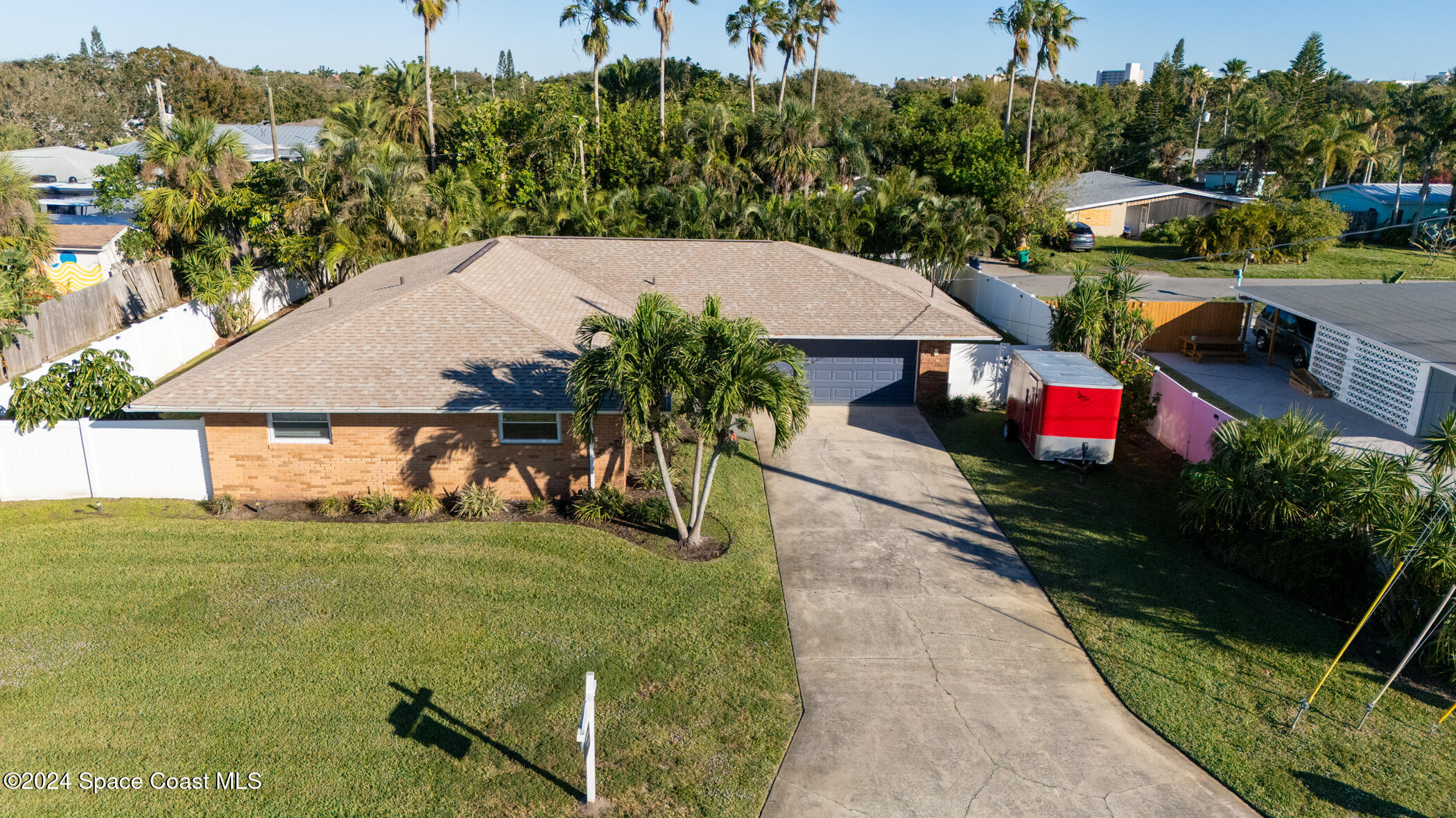 360 E Riviera Boulevard