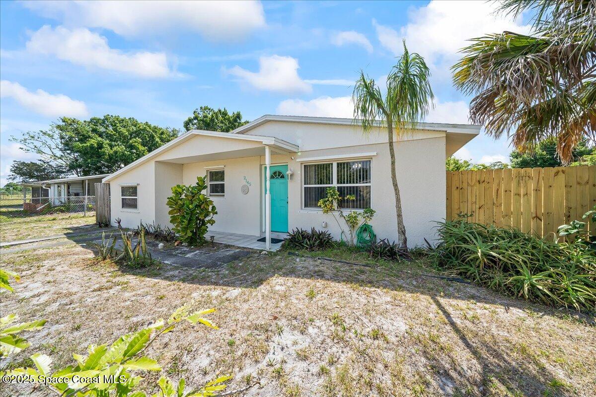 2145 Canterbury Lane