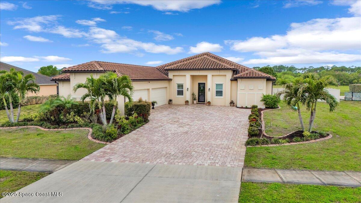 7238 Preserve Pointe Drive