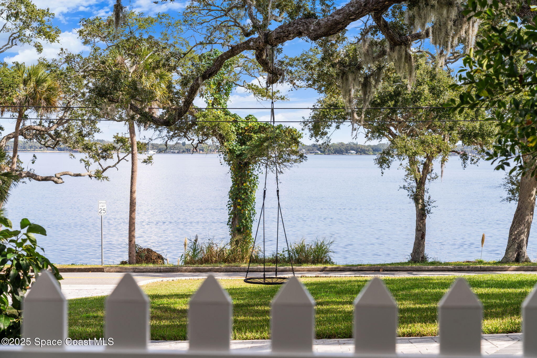 875 N Indian River Drive