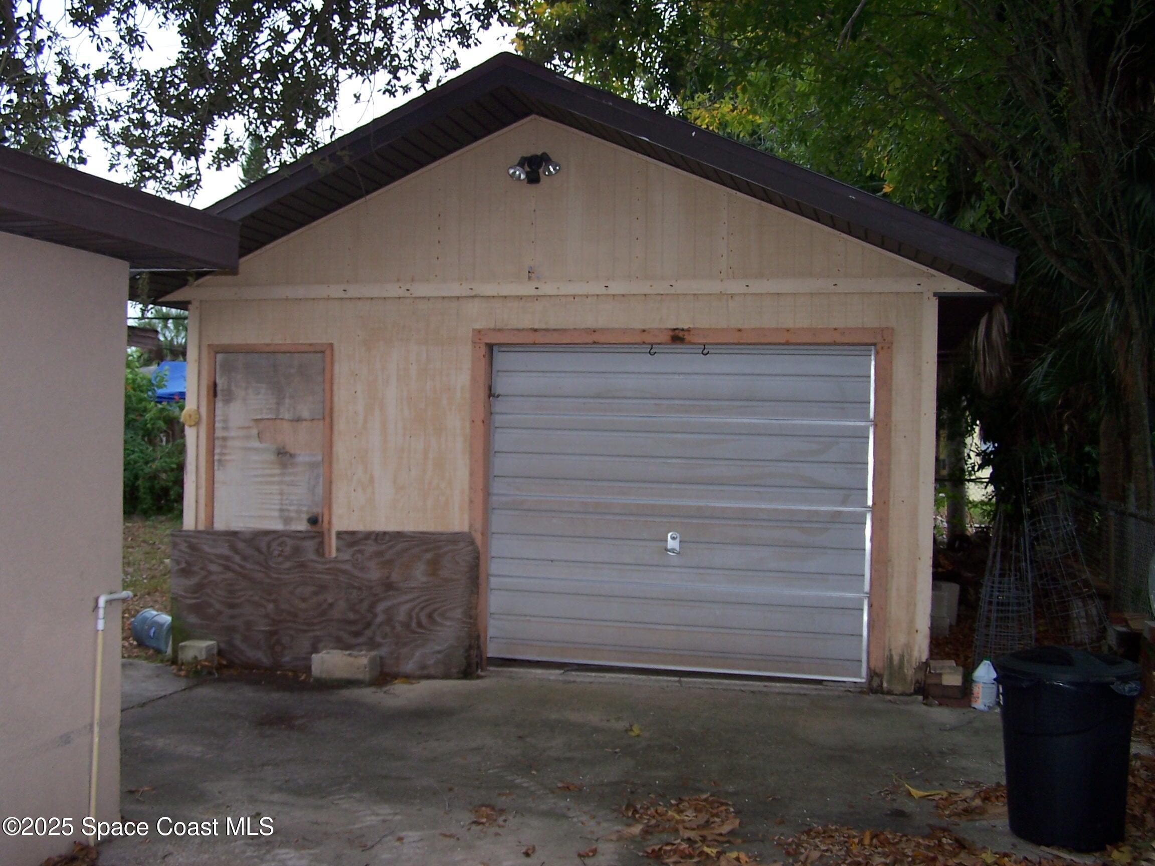 1545 Cunningham Avenue