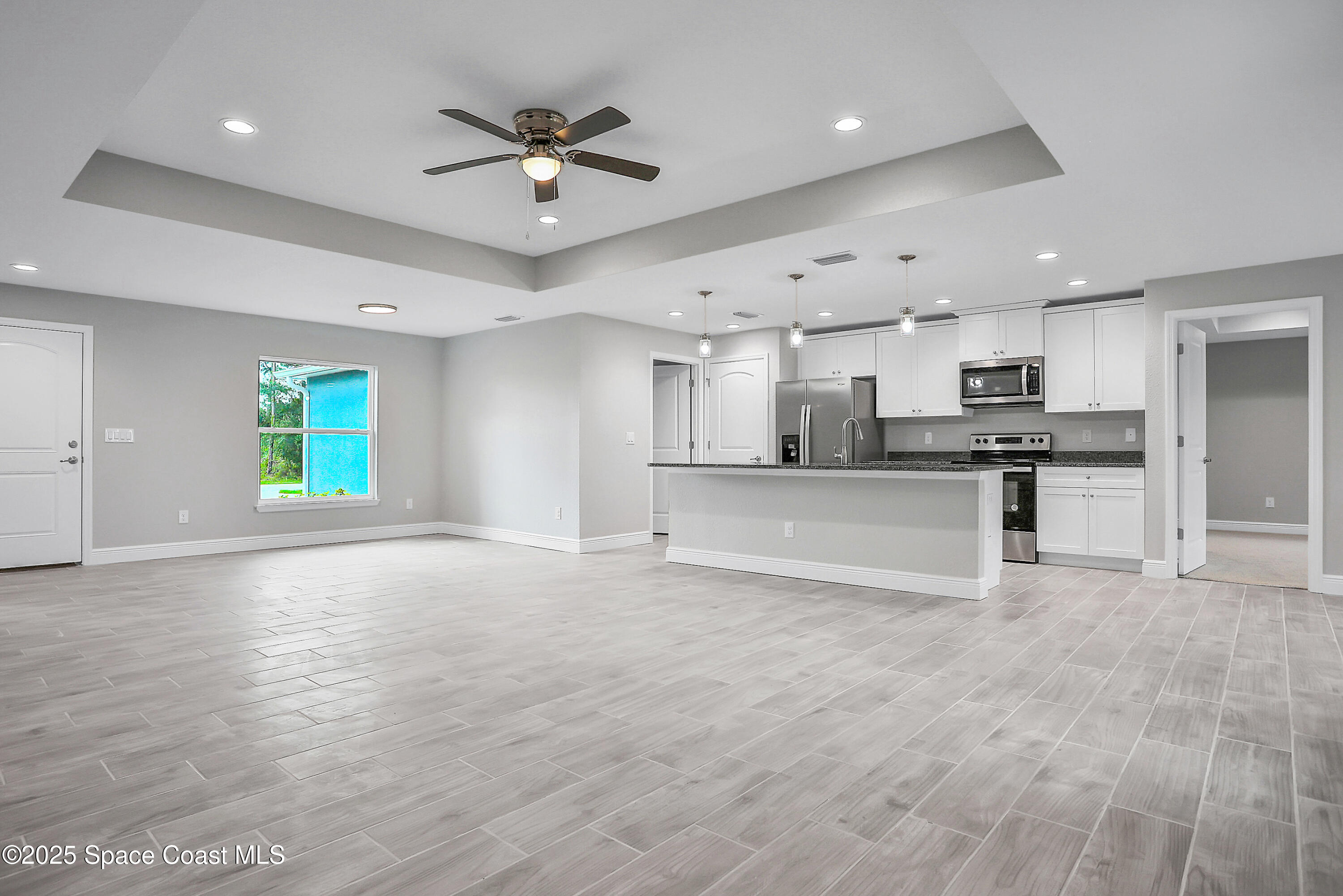 525 Fellenz Street SW