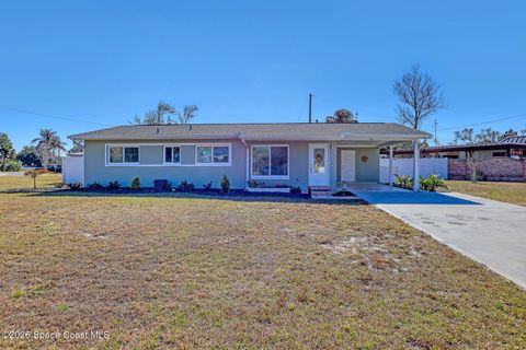 Photo of 525 Orange Avenue, Merritt Island, FL 32952 (MLS # 1068451)