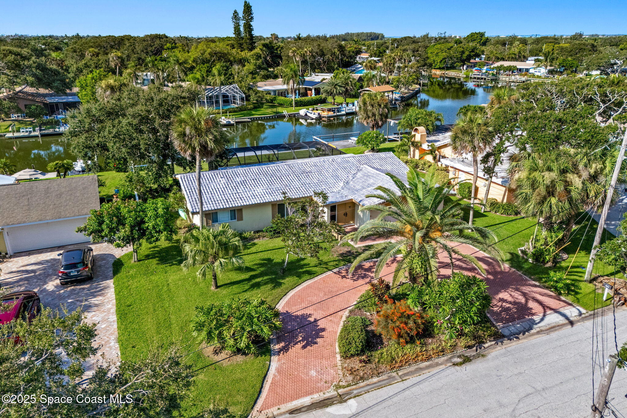 1095 Samar Road