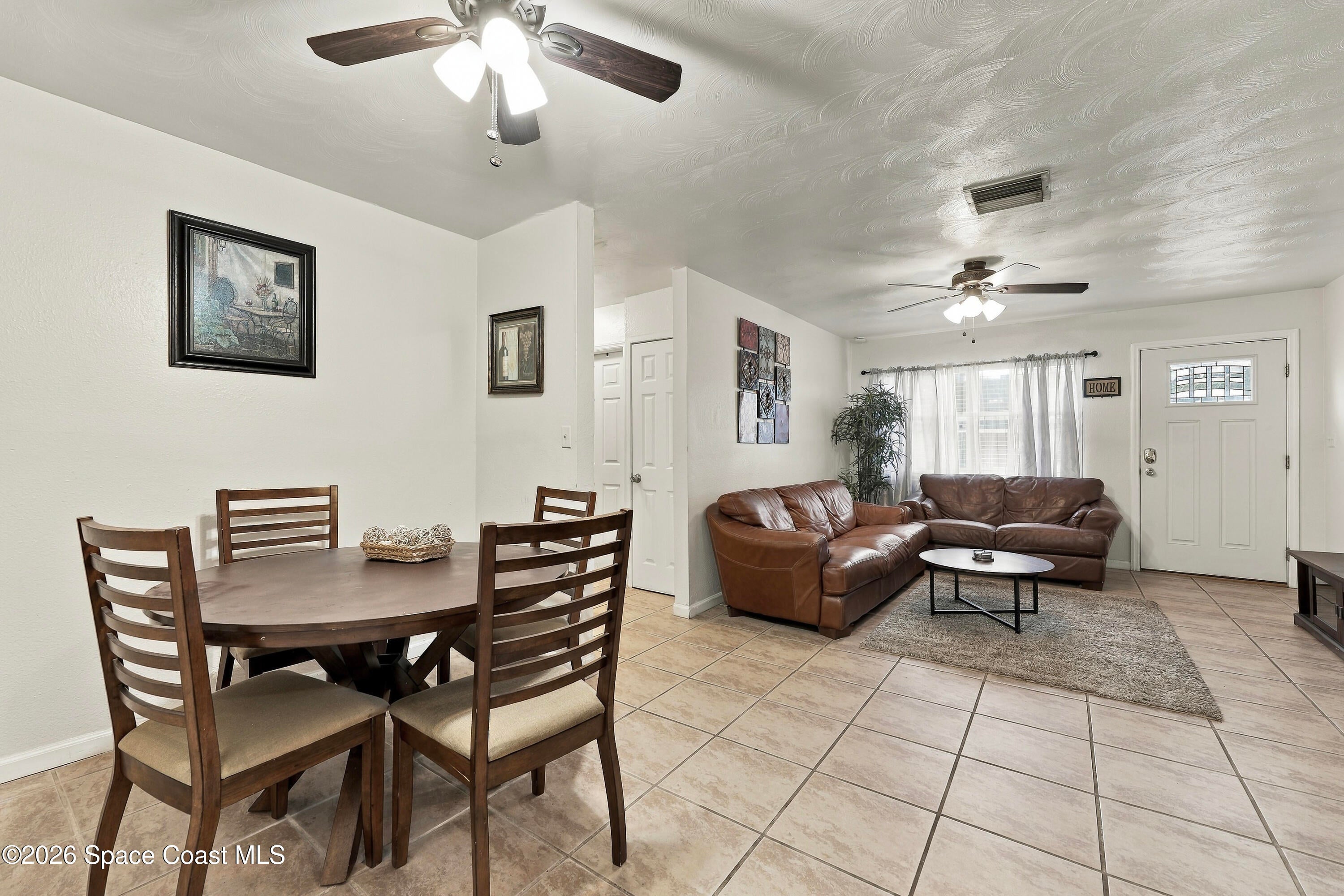 2522 Stratford Drive