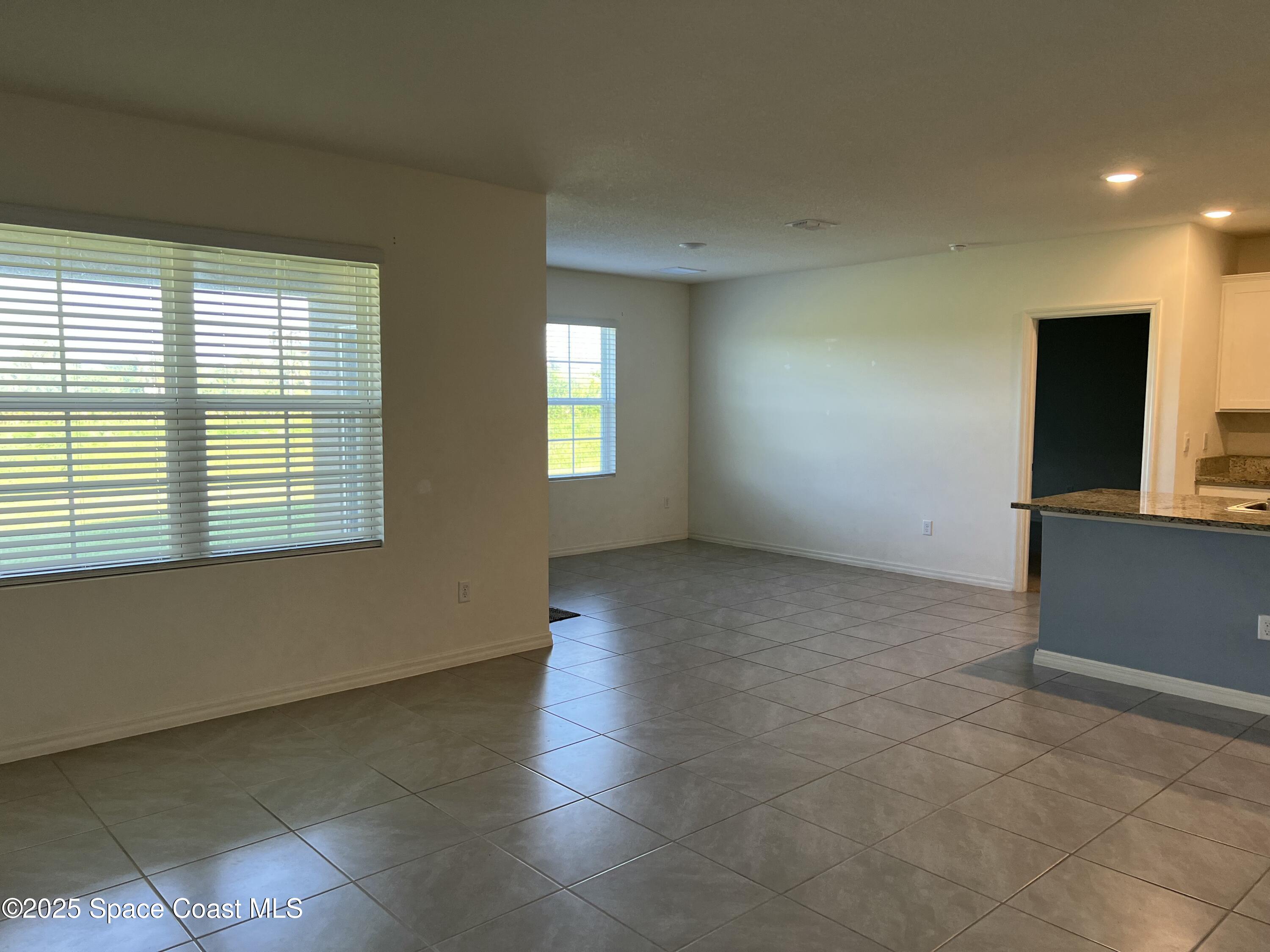 1371 Mcfarland Drive